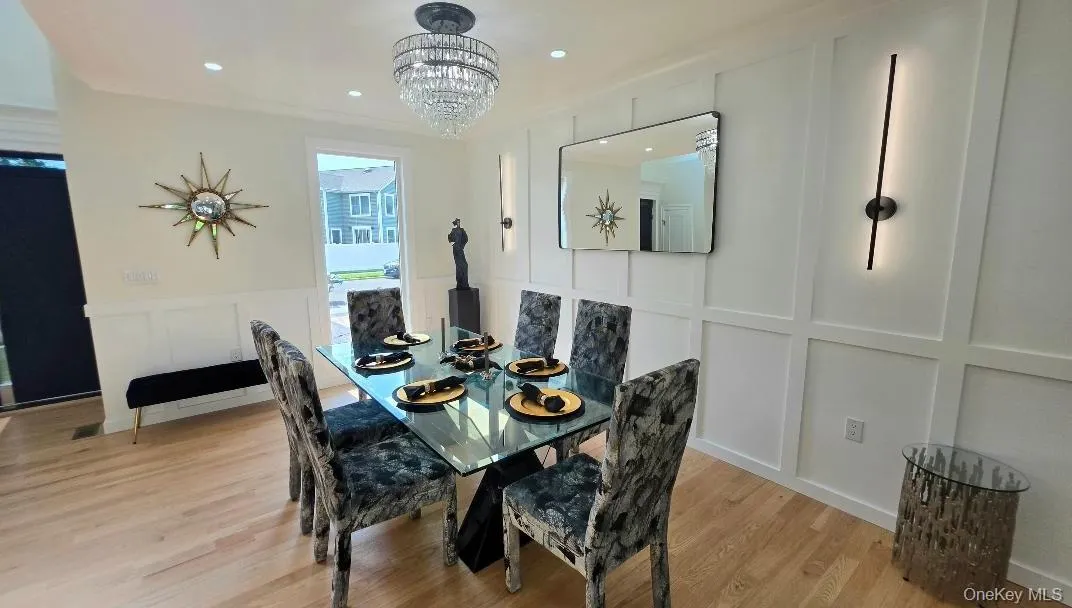 Formal and Elegant Dining Room Formal and Elegant Dining Room
