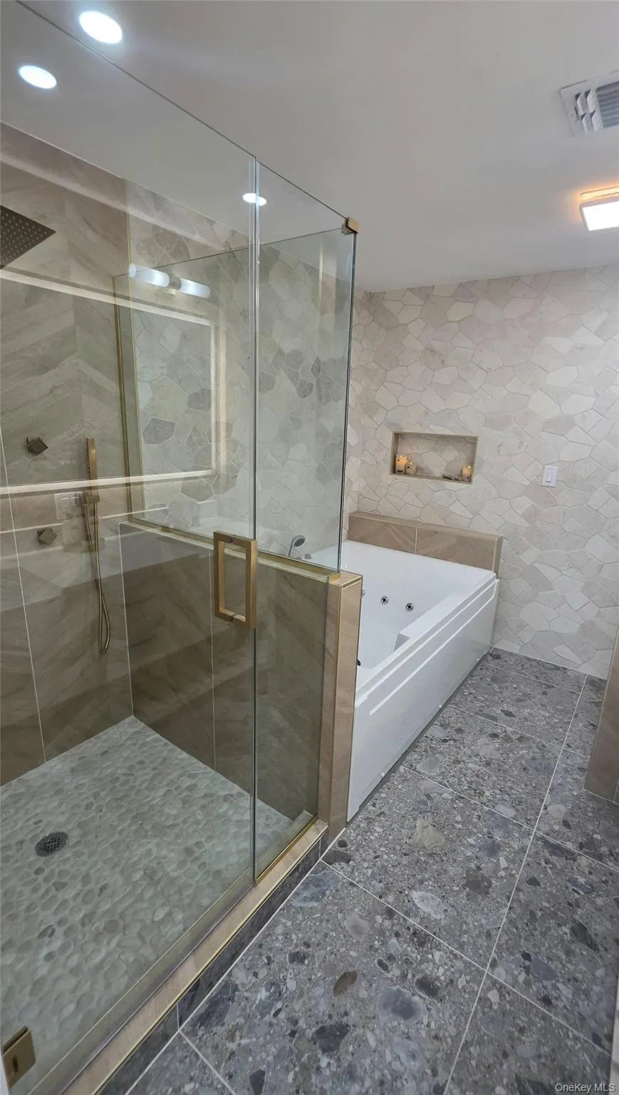Custom glass shower enclosure! Custom glass shower enclosure!
