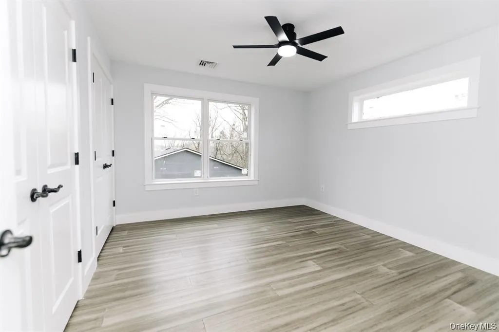 42 Sands Avenue, Ulster, NY, 3 Bedrooms Bedrooms, 9 Rooms Rooms,3 BathroomsBathrooms,Residential,For Rent,Sands,0,1004484 42 Sands Avenue, Ulster, NY, 3 Bedrooms Bedrooms, 9 Rooms Rooms,3 BathroomsBathrooms,Residential,For Rent,Sands,0,1004484
