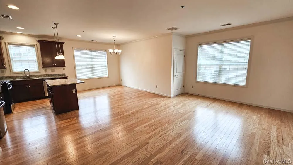 305 Canter Court, Goshen, NY, 2 Bedrooms Bedrooms, 5 Rooms Rooms,2 BathroomsBathrooms,Residential Lease,For Rent,Canter,0,1004485 305 Canter Court, Goshen, NY, 2 Bedrooms Bedrooms, 5 Rooms Rooms,2 BathroomsBathrooms,Residential Lease,For Rent,Canter,0,1004485