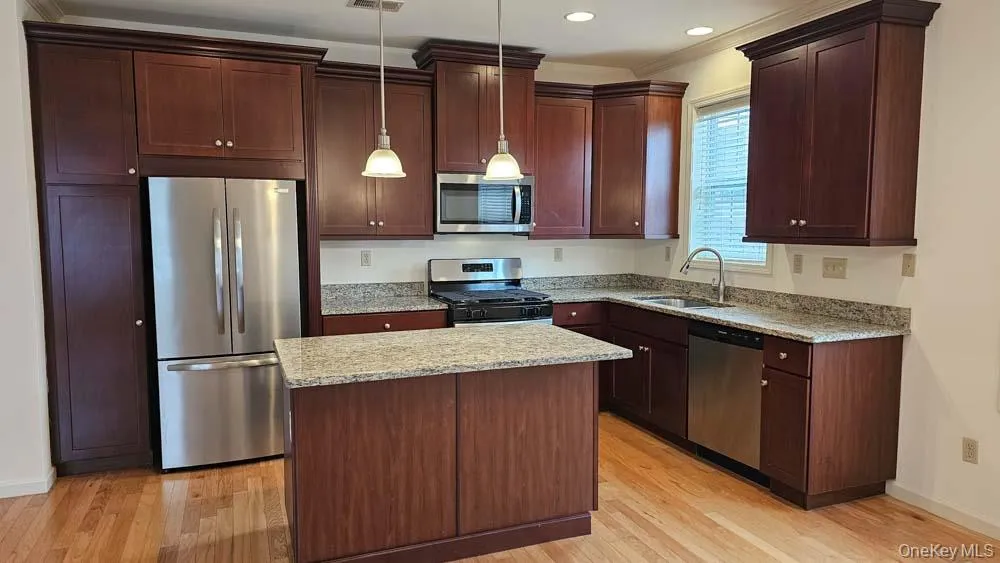 305 Canter Court, Goshen, NY, 2 Bedrooms Bedrooms, 5 Rooms Rooms,2 BathroomsBathrooms,Residential Lease,For Rent,Canter,0,1004485 305 Canter Court, Goshen, NY, 2 Bedrooms Bedrooms, 5 Rooms Rooms,2 BathroomsBathrooms,Residential Lease,For Rent,Canter,0,1004485