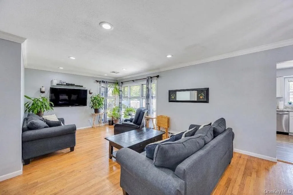 1492 Garden Street, Hempstead, NY, 4 Bedrooms Bedrooms, 6 Rooms Rooms,2 BathroomsBathrooms,Residential,For Rent,Garden,0,1004487 1492 Garden Street, Hempstead, NY, 4 Bedrooms Bedrooms, 6 Rooms Rooms,2 BathroomsBathrooms,Residential,For Rent,Garden,0,1004487