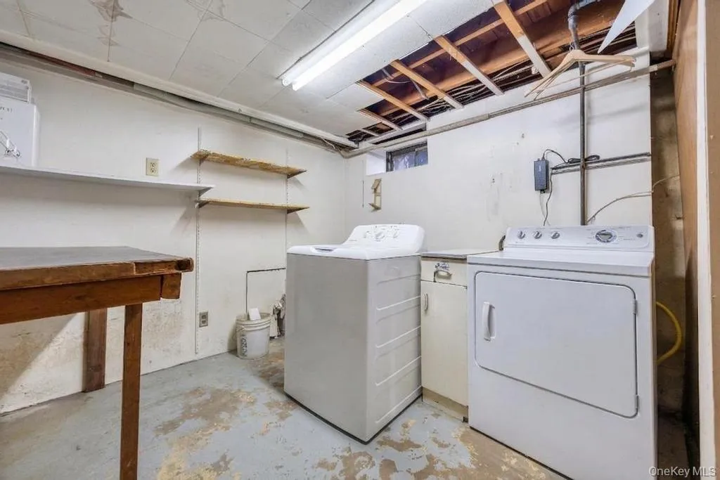 1492 Garden Street, Hempstead, NY, 4 Bedrooms Bedrooms, 6 Rooms Rooms,2 BathroomsBathrooms,Residential,For Rent,Garden,0,1004487 1492 Garden Street, Hempstead, NY, 4 Bedrooms Bedrooms, 6 Rooms Rooms,2 BathroomsBathrooms,Residential,For Rent,Garden,0,1004487