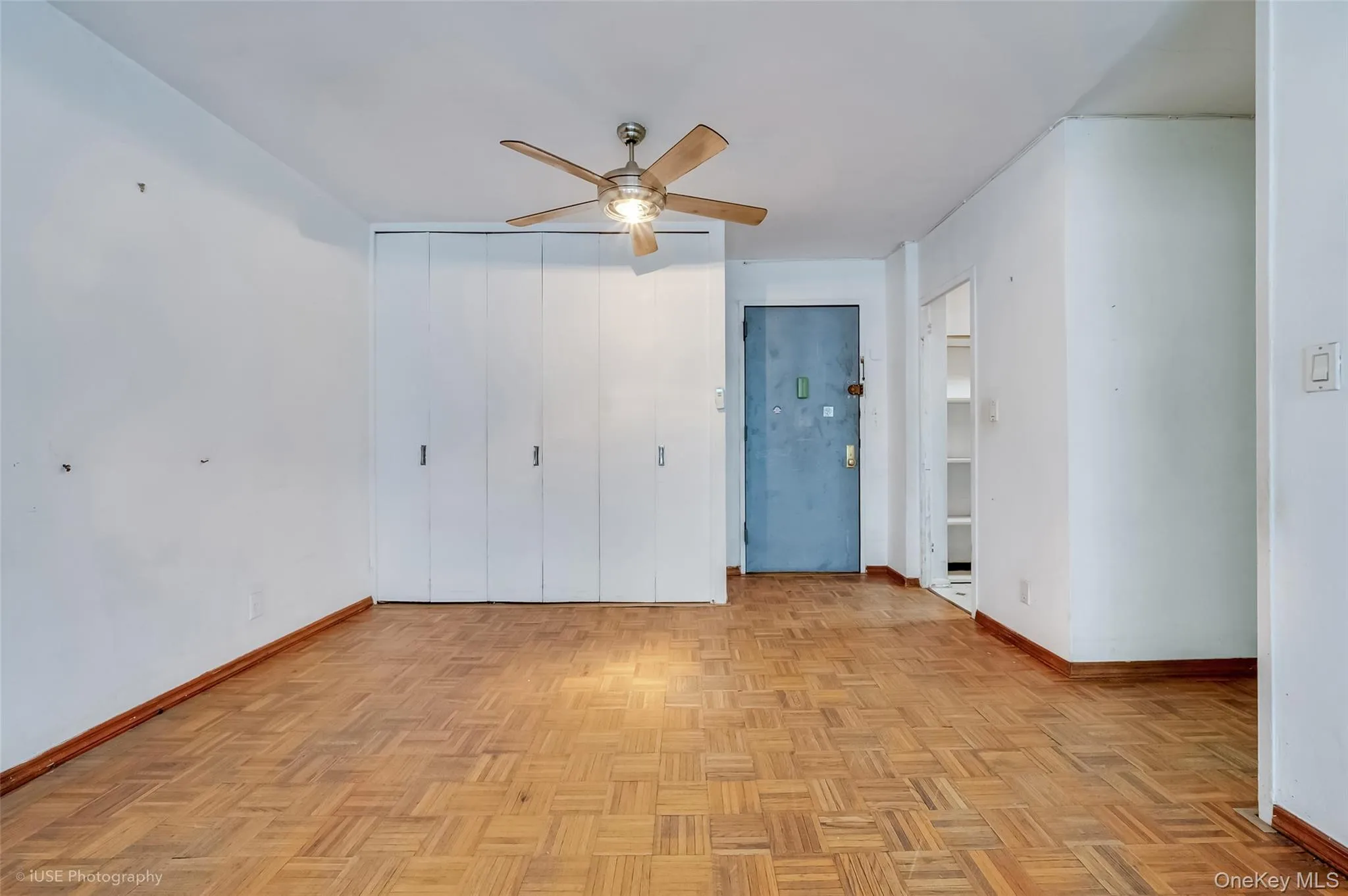 39-65 52nd St, New York, NY, 1 Bedroom Bedrooms, 3 Rooms Rooms,1 BathroomBathrooms,Residential,For Rent,52nd St,0,1004488 39-65 52nd St, New York, NY, 1 Bedroom Bedrooms, 3 Rooms Rooms,1 BathroomBathrooms,Residential,For Rent,52nd St,0,1004488