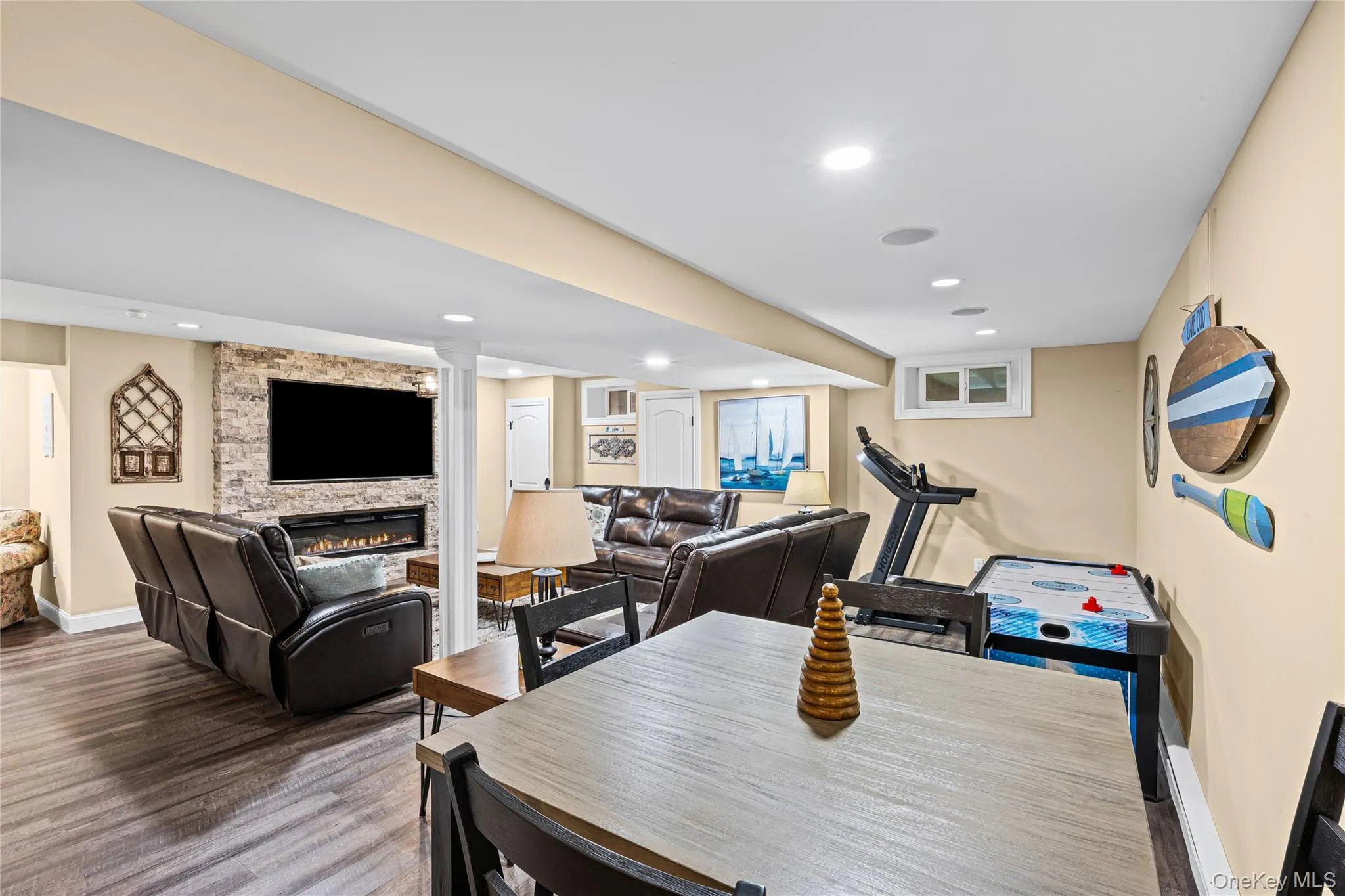 8 Frontier Trail, Brookhaven, NY, 4 Bedrooms Bedrooms, 8 Rooms Rooms,3 BathroomsBathrooms,Residential,For Rent,Frontier,0,1004489 8 Frontier Trail, Brookhaven, NY, 4 Bedrooms Bedrooms, 8 Rooms Rooms,3 BathroomsBathrooms,Residential,For Rent,Frontier,0,1004489