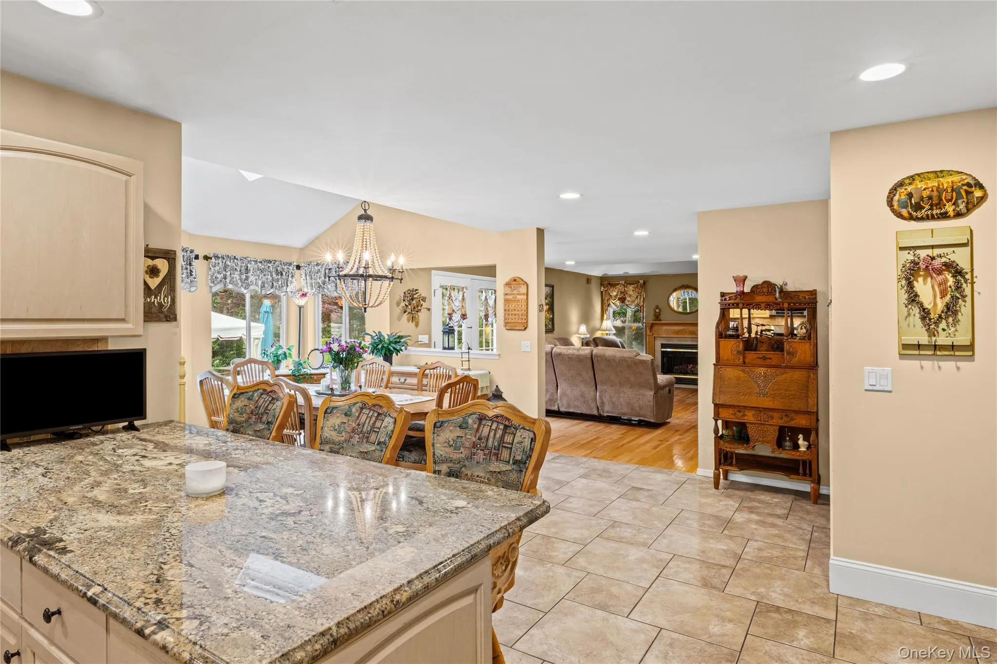 8 Frontier Trail, Brookhaven, NY, 4 Bedrooms Bedrooms, 8 Rooms Rooms,3 BathroomsBathrooms,Residential,For Rent,Frontier,0,1004489 8 Frontier Trail, Brookhaven, NY, 4 Bedrooms Bedrooms, 8 Rooms Rooms,3 BathroomsBathrooms,Residential,For Rent,Frontier,0,1004489