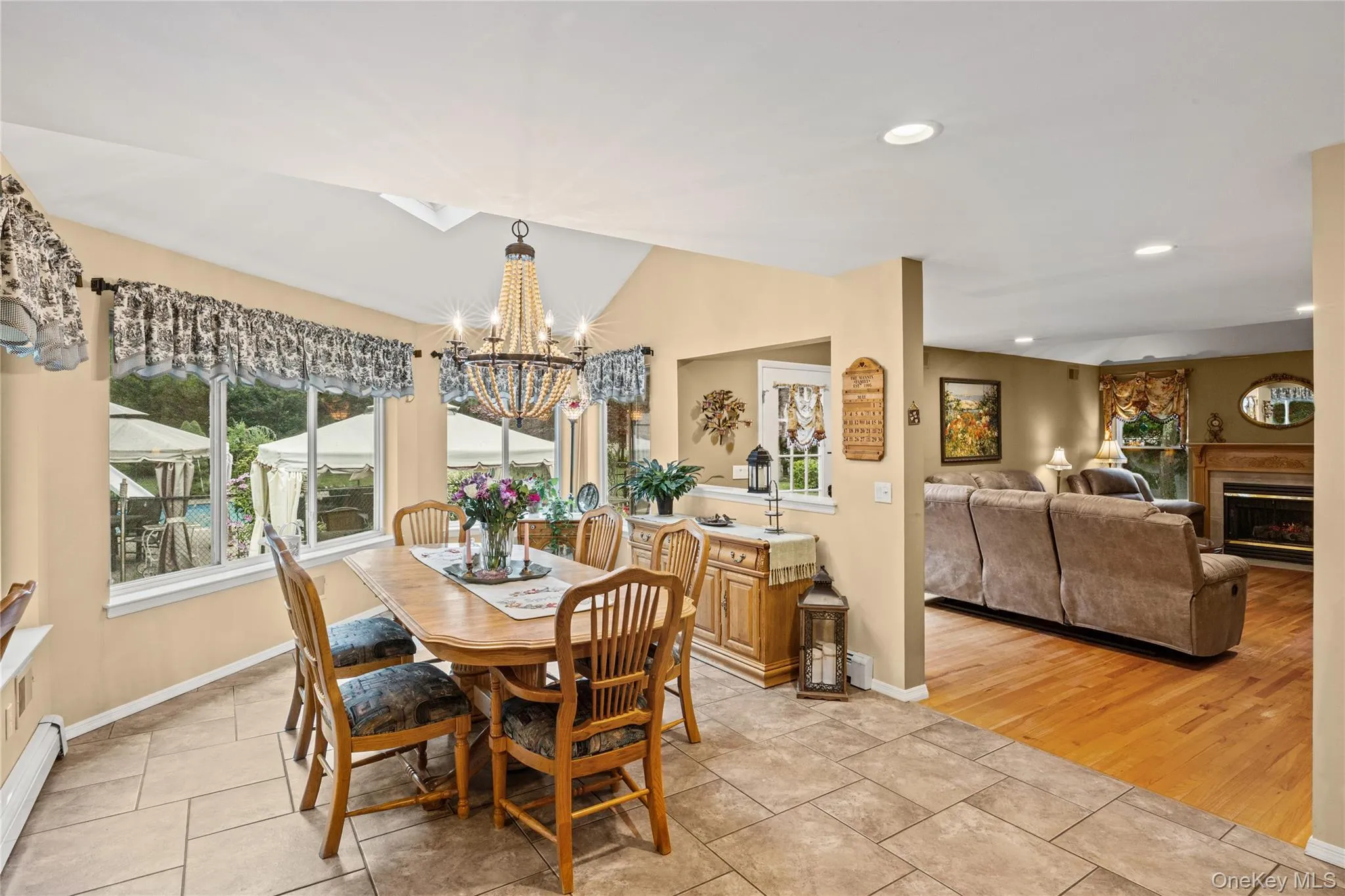 8 Frontier Trail, Brookhaven, NY, 4 Bedrooms Bedrooms, 8 Rooms Rooms,3 BathroomsBathrooms,Residential,For Rent,Frontier,0,1004489 8 Frontier Trail, Brookhaven, NY, 4 Bedrooms Bedrooms, 8 Rooms Rooms,3 BathroomsBathrooms,Residential,For Rent,Frontier,0,1004489