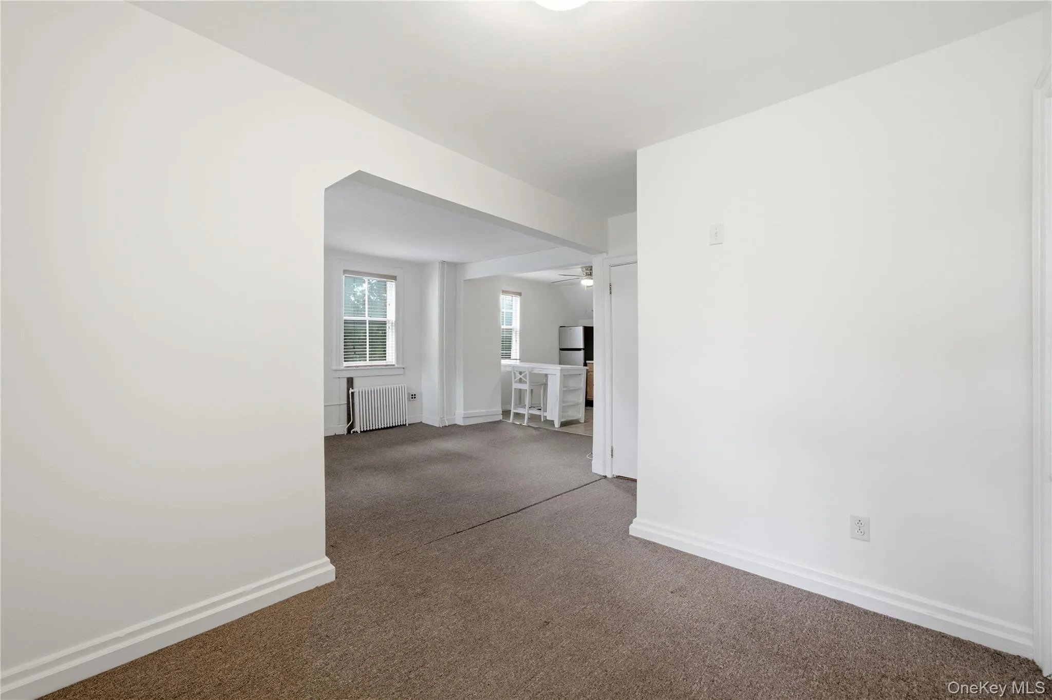50 Broadway, Babylon, NY, 2 Bedrooms Bedrooms, 4 Rooms Rooms,2 BathroomsBathrooms,Residential Lease,For Rent,Broadway,0,1004493 50 Broadway, Babylon, NY, 2 Bedrooms Bedrooms, 4 Rooms Rooms,2 BathroomsBathrooms,Residential Lease,For Rent,Broadway,0,1004493