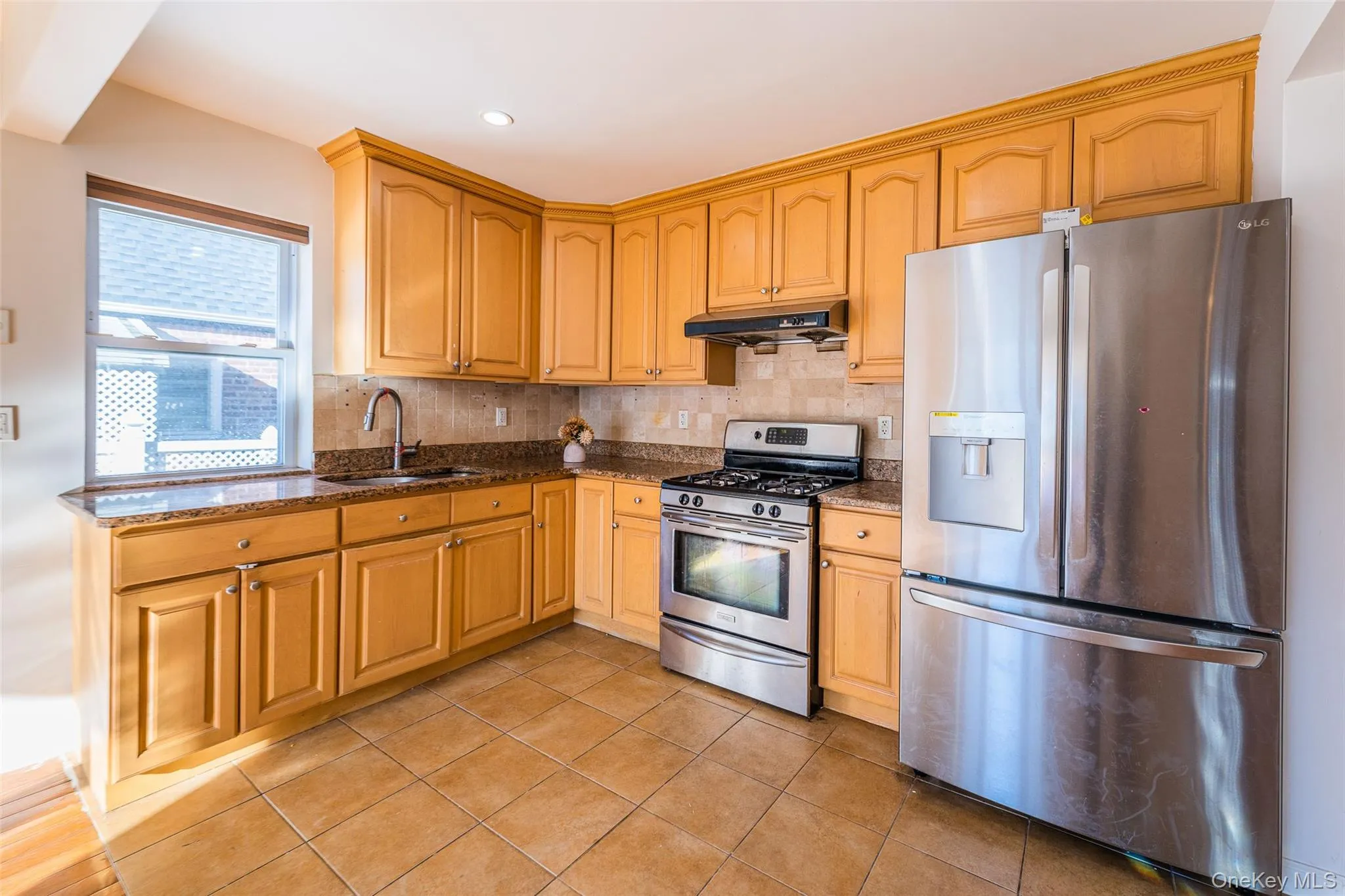 24563 61st Avenue, New York, NY, 3 Bedrooms Bedrooms, 6 Rooms Rooms,2 BathroomsBathrooms,Residential Lease,For Rent,61st,0,1004496 24563 61st Avenue, New York, NY, 3 Bedrooms Bedrooms, 6 Rooms Rooms,2 BathroomsBathrooms,Residential Lease,For Rent,61st,0,1004496