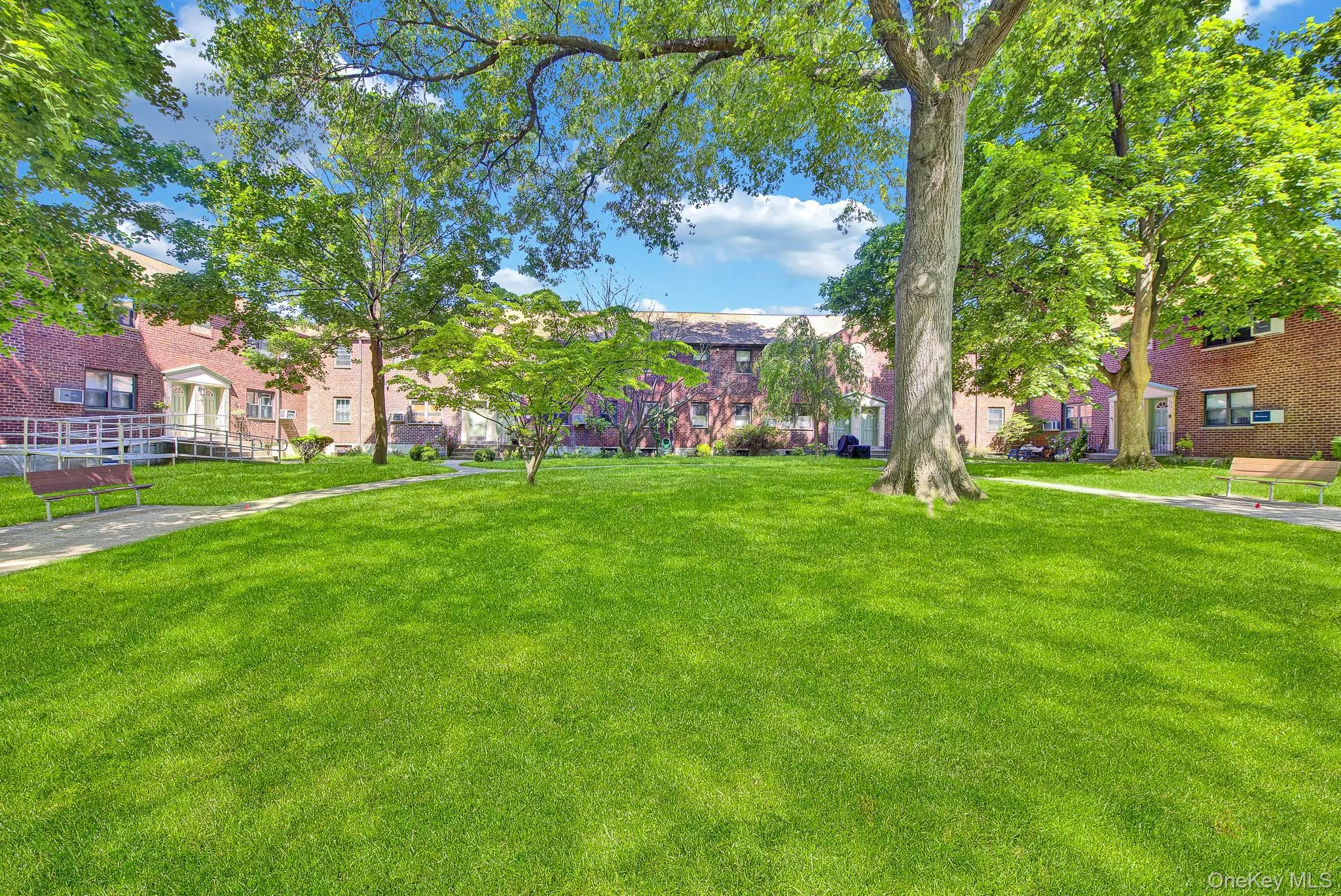 5850 246th Crescent, New York, NY, 2 Bedrooms Bedrooms, 5 Rooms Rooms,1 BathroomBathrooms,Residential,For Rent,246th,0,1004499 5850 246th Crescent, New York, NY, 2 Bedrooms Bedrooms, 5 Rooms Rooms,1 BathroomBathrooms,Residential,For Rent,246th,0,1004499