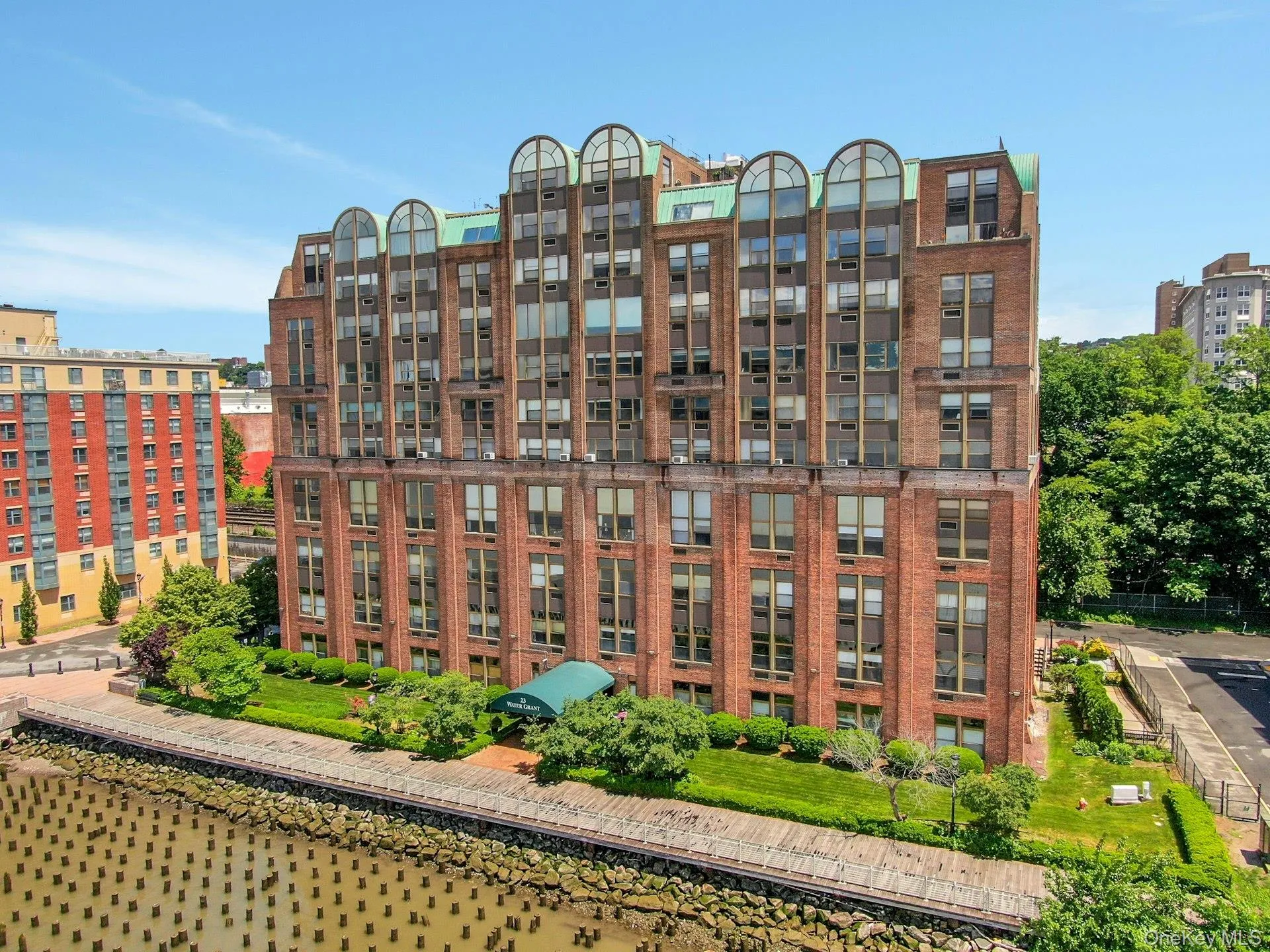 23 Water Grant Street, Yonkers, NY, 1 Bedroom Bedrooms, 4 Rooms Rooms,1 BathroomBathrooms,Residential,For Rent,Water Grant,0,1004500 23 Water Grant Street, Yonkers, NY, 1 Bedroom Bedrooms, 4 Rooms Rooms,1 BathroomBathrooms,Residential,For Rent,Water Grant,0,1004500