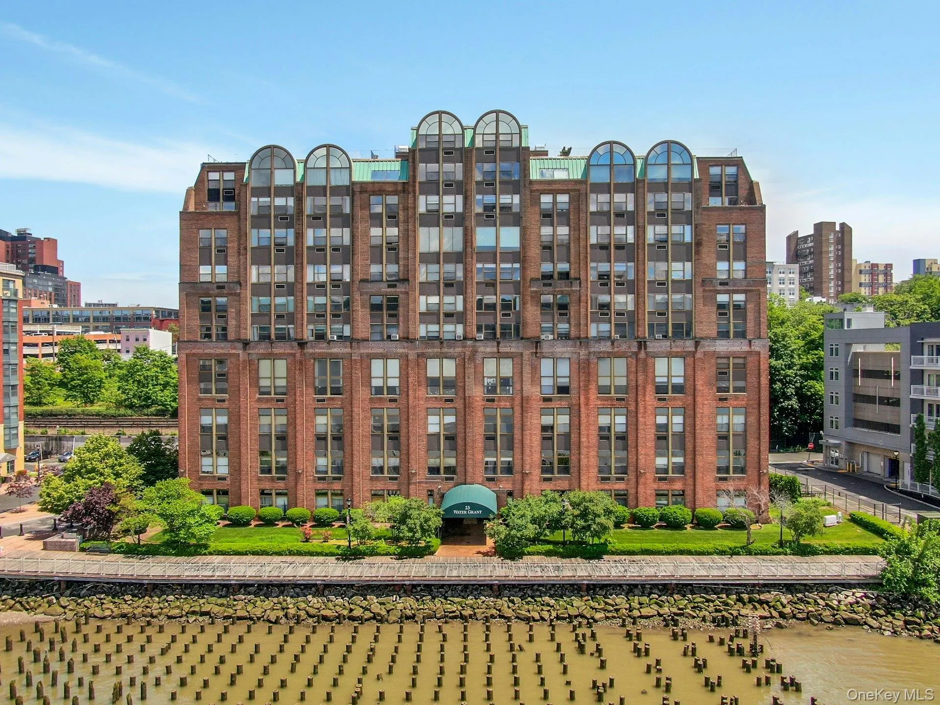 23 Water Grant Street, Yonkers, NY, 1 Bedroom Bedrooms, 4 Rooms Rooms,1 BathroomBathrooms,Residential,For Rent,Water Grant,0,1004500 23 Water Grant Street, Yonkers, NY, 1 Bedroom Bedrooms, 4 Rooms Rooms,1 BathroomBathrooms,Residential,For Rent,Water Grant,0,1004500