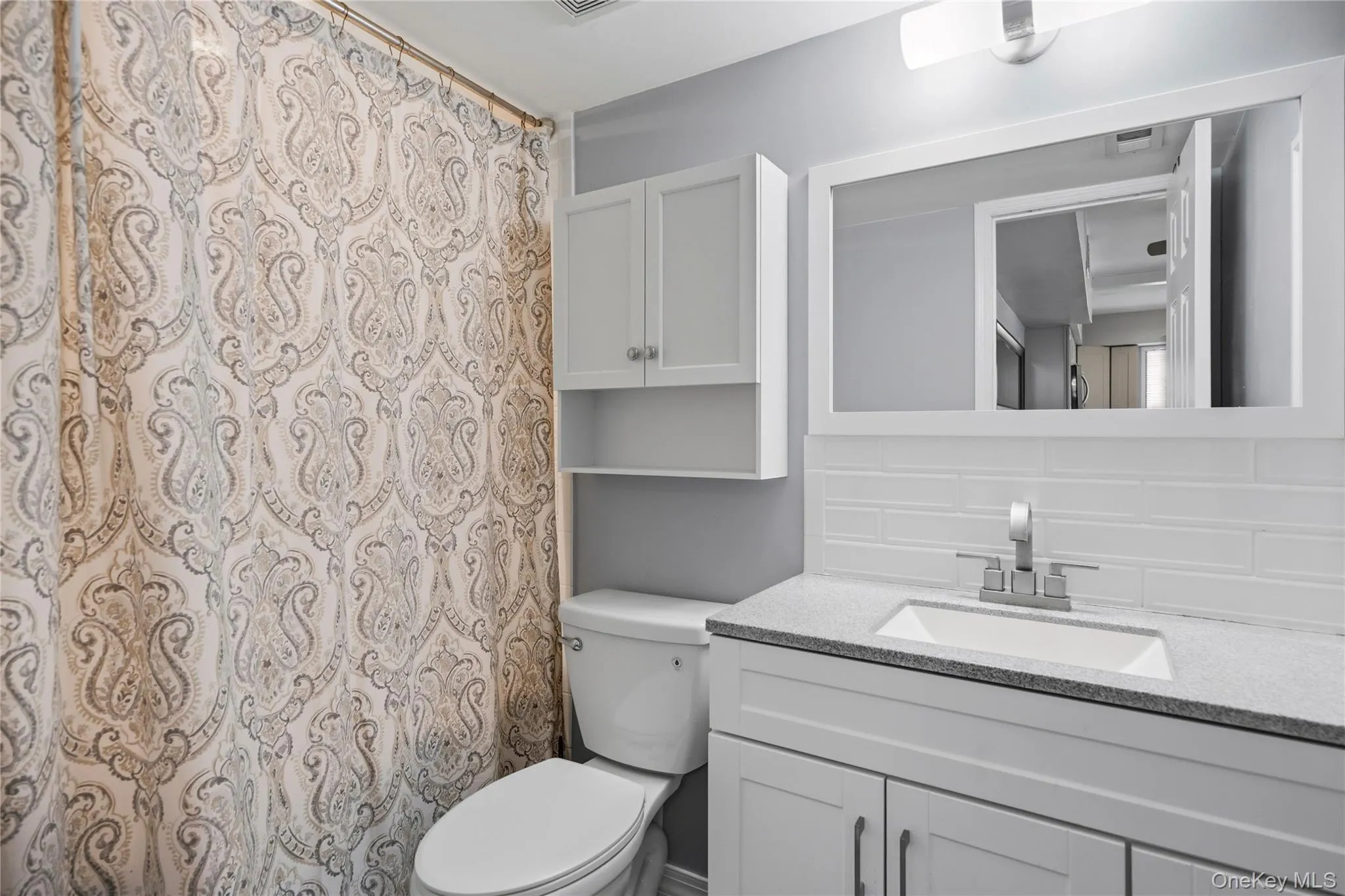 16 Bailey Court, Brookhaven, NY, 1 Bedroom Bedrooms, 3 Rooms Rooms,1 BathroomBathrooms,Residential,For Rent,Bailey Court,0,1004501 16 Bailey Court, Brookhaven, NY, 1 Bedroom Bedrooms, 3 Rooms Rooms,1 BathroomBathrooms,Residential,For Rent,Bailey Court,0,1004501
