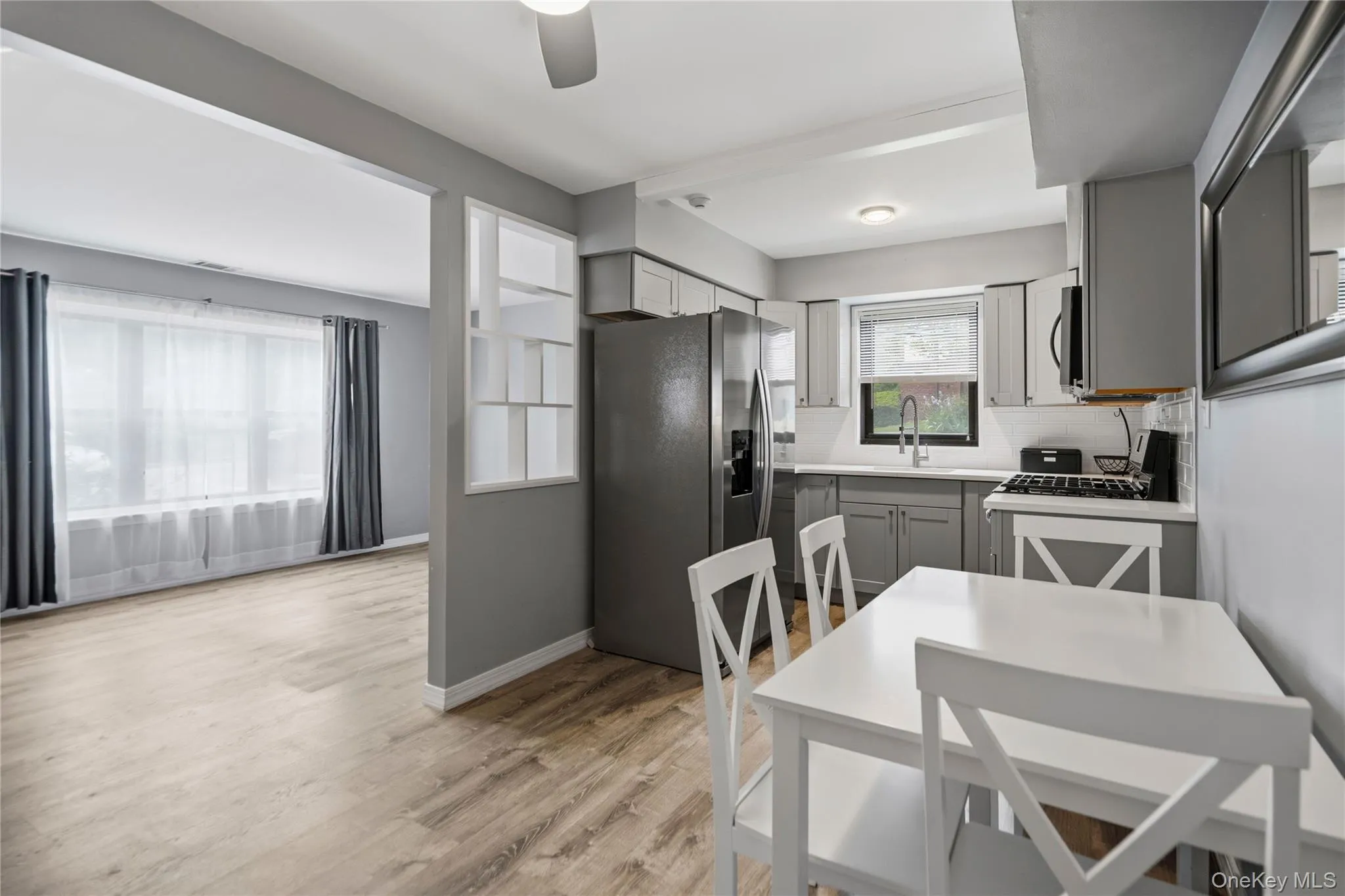 16 Bailey Court, Brookhaven, NY, 1 Bedroom Bedrooms, 3 Rooms Rooms,1 BathroomBathrooms,Residential,For Rent,Bailey Court,0,1004501 16 Bailey Court, Brookhaven, NY, 1 Bedroom Bedrooms, 3 Rooms Rooms,1 BathroomBathrooms,Residential,For Rent,Bailey Court,0,1004501