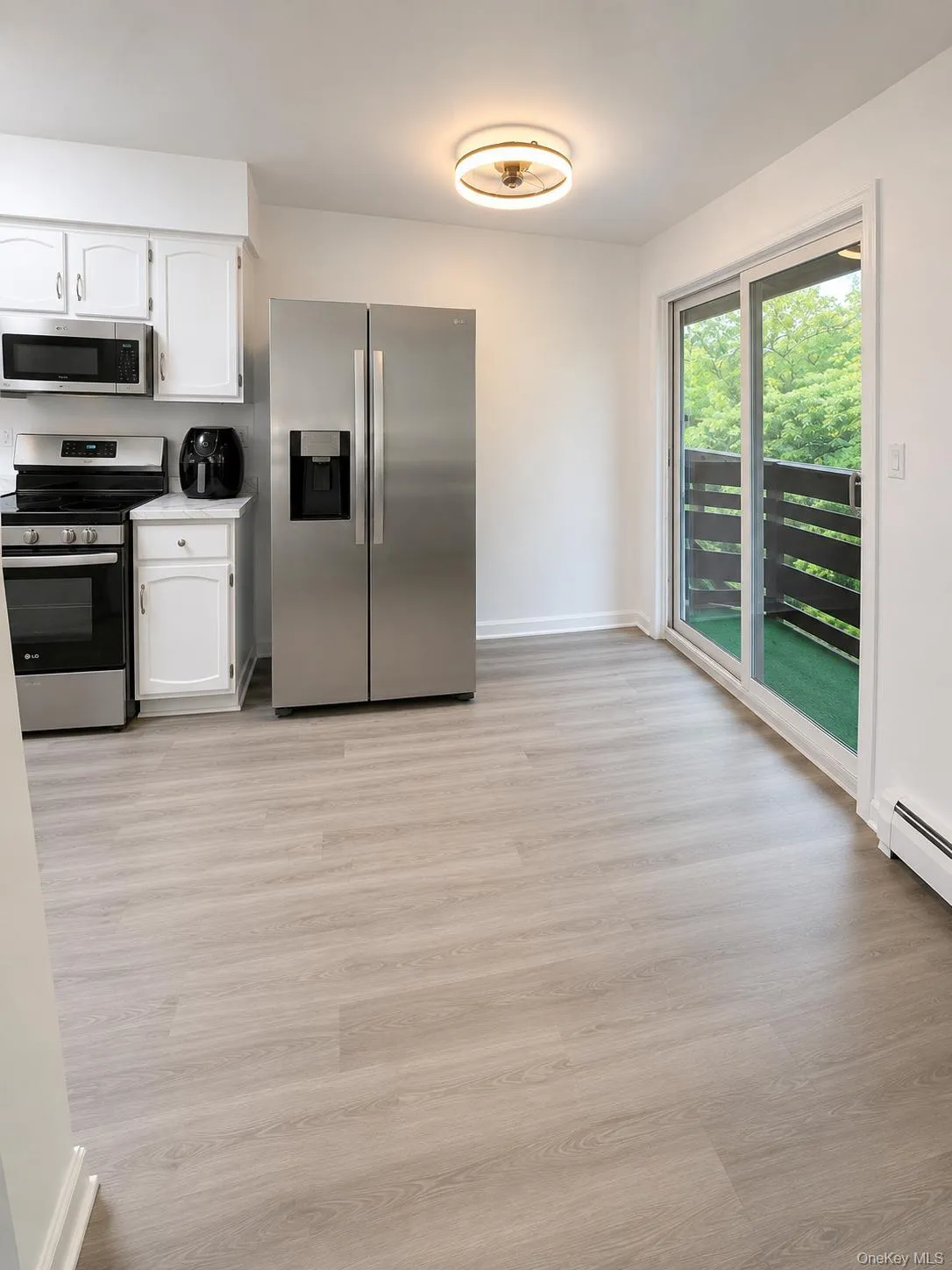 130 Sierra Vista Lane, Clarkstown, NY, 2 Bedrooms Bedrooms, 5 Rooms Rooms,2 BathroomsBathrooms,Residential,For Rent,Sierra Vista,0,1004503 130 Sierra Vista Lane, Clarkstown, NY, 2 Bedrooms Bedrooms, 5 Rooms Rooms,2 BathroomsBathrooms,Residential,For Rent,Sierra Vista,0,1004503