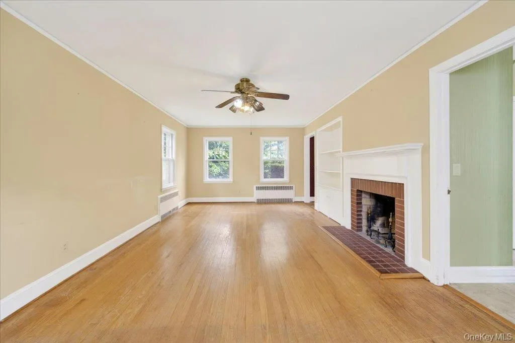 45 Summit Street, Monroe, NY, 3 Bedrooms Bedrooms, 9 Rooms Rooms,1 BathroomBathrooms,Residential,For Rent,Summit,0,1004504 45 Summit Street, Monroe, NY, 3 Bedrooms Bedrooms, 9 Rooms Rooms,1 BathroomBathrooms,Residential,For Rent,Summit,0,1004504