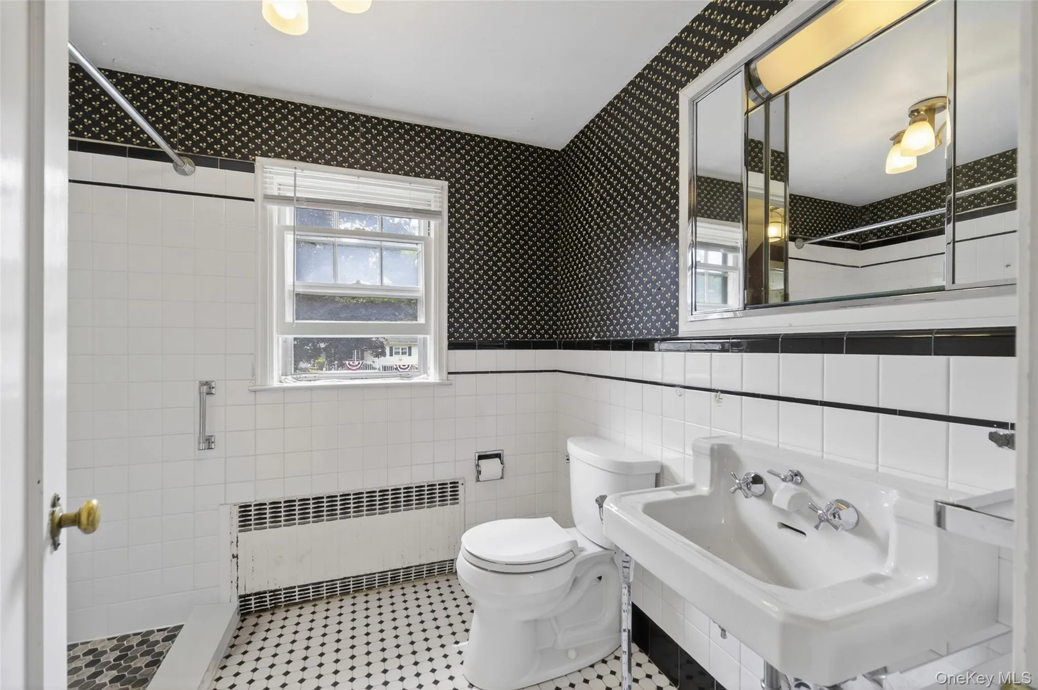 45 Summit Street, Monroe, NY, 3 Bedrooms Bedrooms, 9 Rooms Rooms,1 BathroomBathrooms,Residential,For Rent,Summit,0,1004504 45 Summit Street, Monroe, NY, 3 Bedrooms Bedrooms, 9 Rooms Rooms,1 BathroomBathrooms,Residential,For Rent,Summit,0,1004504