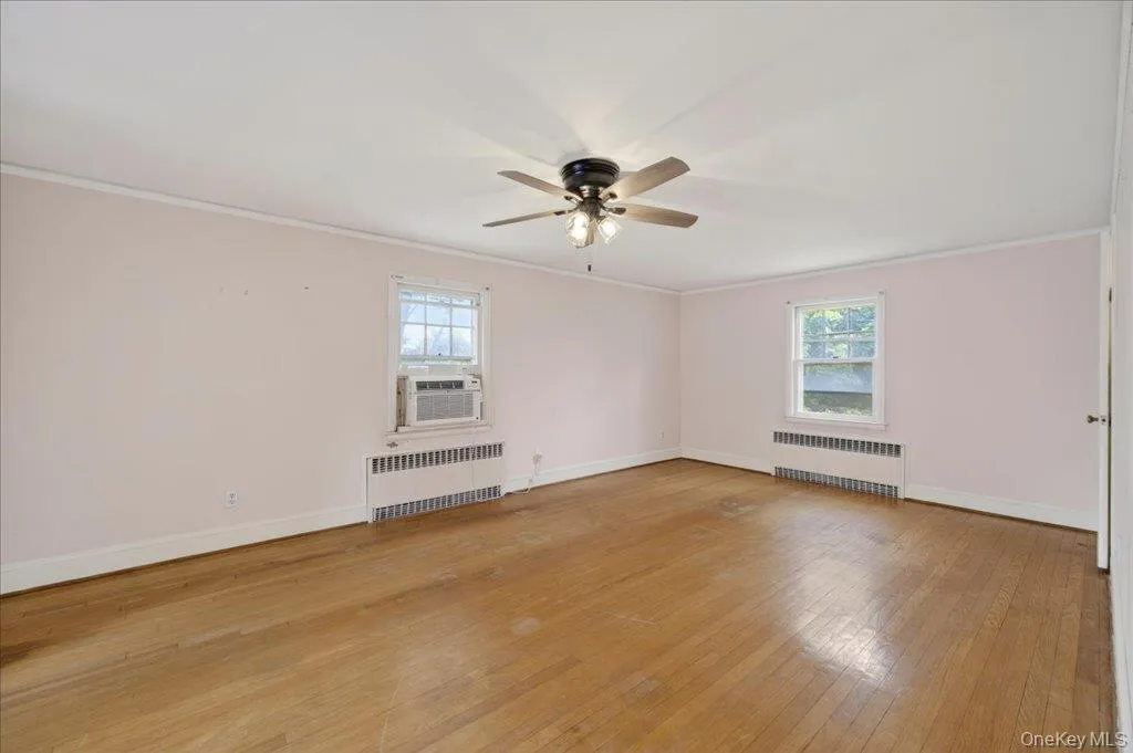 45 Summit Street, Monroe, NY, 3 Bedrooms Bedrooms, 9 Rooms Rooms,1 BathroomBathrooms,Residential,For Rent,Summit,0,1004504 45 Summit Street, Monroe, NY, 3 Bedrooms Bedrooms, 9 Rooms Rooms,1 BathroomBathrooms,Residential,For Rent,Summit,0,1004504