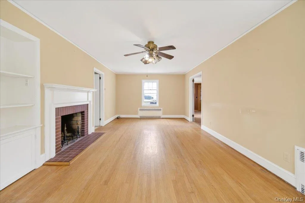 45 Summit Street, Monroe, NY, 3 Bedrooms Bedrooms, 9 Rooms Rooms,1 BathroomBathrooms,Residential,For Rent,Summit,0,1004504 45 Summit Street, Monroe, NY, 3 Bedrooms Bedrooms, 9 Rooms Rooms,1 BathroomBathrooms,Residential,For Rent,Summit,0,1004504