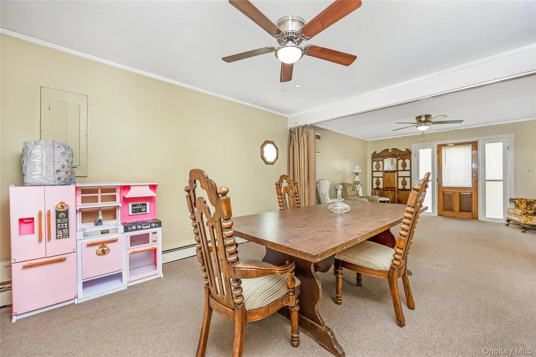 1540 7th Street, West Babylon, NY, 5 Bedrooms Bedrooms, 10 Rooms Rooms,3 BathroomsBathrooms,Residential,For Rent,7th,0,1004505 1540 7th Street, West Babylon, NY, 5 Bedrooms Bedrooms, 10 Rooms Rooms,3 BathroomsBathrooms,Residential,For Rent,7th,0,1004505