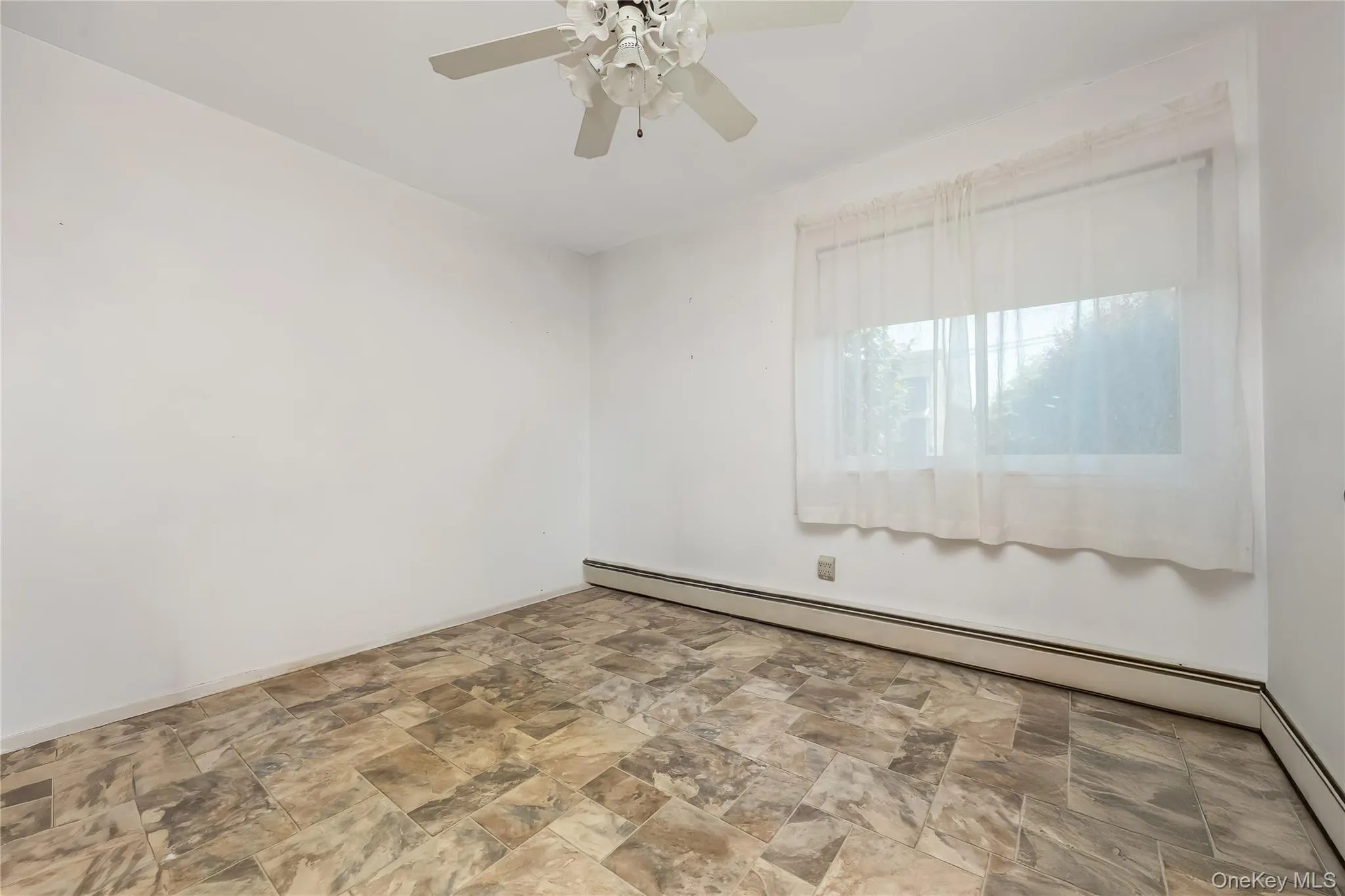 1540 7th Street, West Babylon, NY, 5 Bedrooms Bedrooms, 10 Rooms Rooms,3 BathroomsBathrooms,Residential,For Rent,7th,0,1004505 1540 7th Street, West Babylon, NY, 5 Bedrooms Bedrooms, 10 Rooms Rooms,3 BathroomsBathrooms,Residential,For Rent,7th,0,1004505