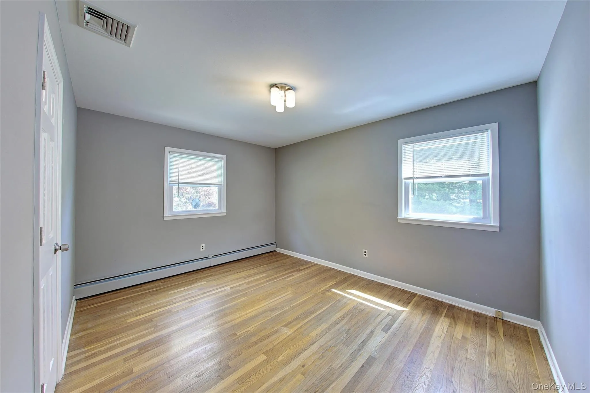 29 Thomsen Drive, Ramapo, NY, 4 Bedrooms Bedrooms, 8 Rooms Rooms,2 BathroomsBathrooms,Residential,For Rent,Thomsen,0,1004509 29 Thomsen Drive, Ramapo, NY, 4 Bedrooms Bedrooms, 8 Rooms Rooms,2 BathroomsBathrooms,Residential,For Rent,Thomsen,0,1004509