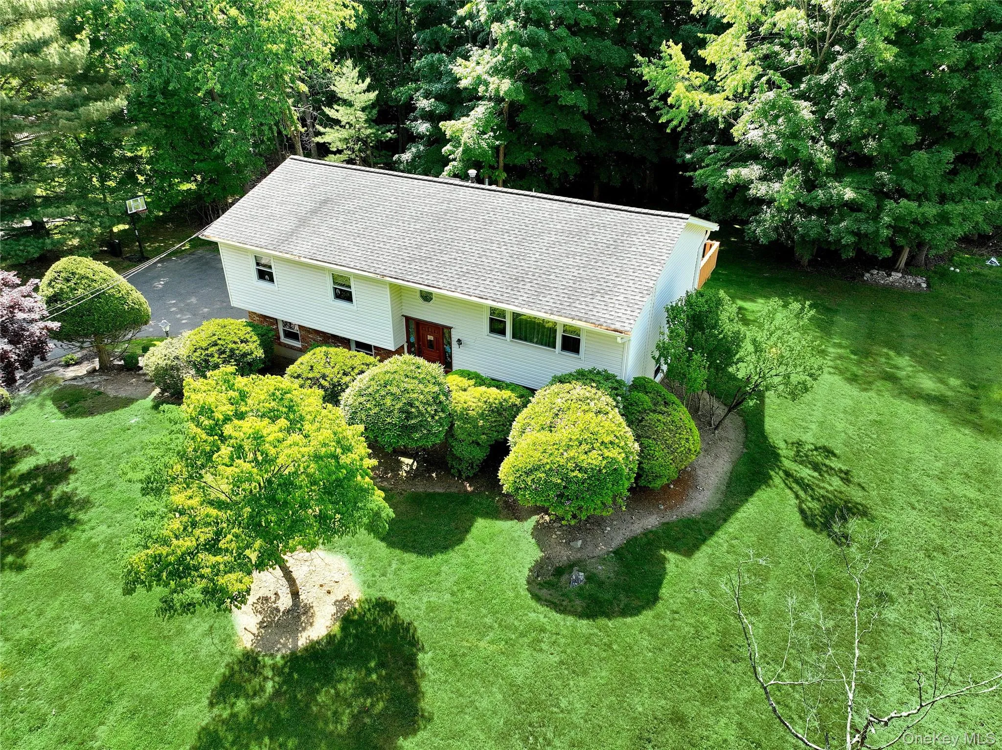 29 Thomsen Drive, Ramapo, NY, 4 Bedrooms Bedrooms, 8 Rooms Rooms,2 BathroomsBathrooms,Residential,For Rent,Thomsen,0,1004509 29 Thomsen Drive, Ramapo, NY, 4 Bedrooms Bedrooms, 8 Rooms Rooms,2 BathroomsBathrooms,Residential,For Rent,Thomsen,0,1004509