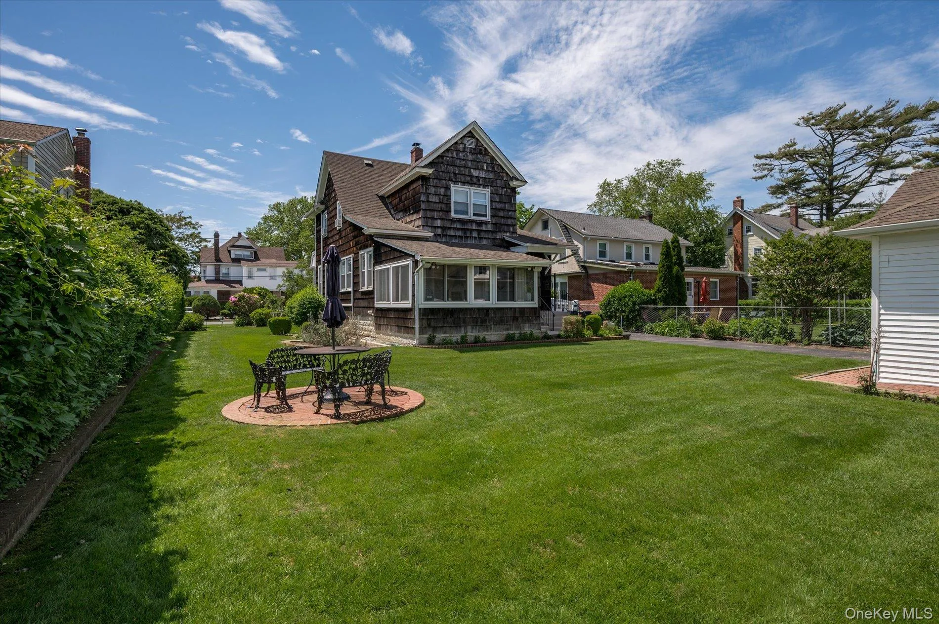 311 Locust Avenue, Hempstead, NY, 4 Bedrooms Bedrooms, 8 Rooms Rooms,2 BathroomsBathrooms,Residential,For Rent,Locust,0,1004520 311 Locust Avenue, Hempstead, NY, 4 Bedrooms Bedrooms, 8 Rooms Rooms,2 BathroomsBathrooms,Residential,For Rent,Locust,0,1004520