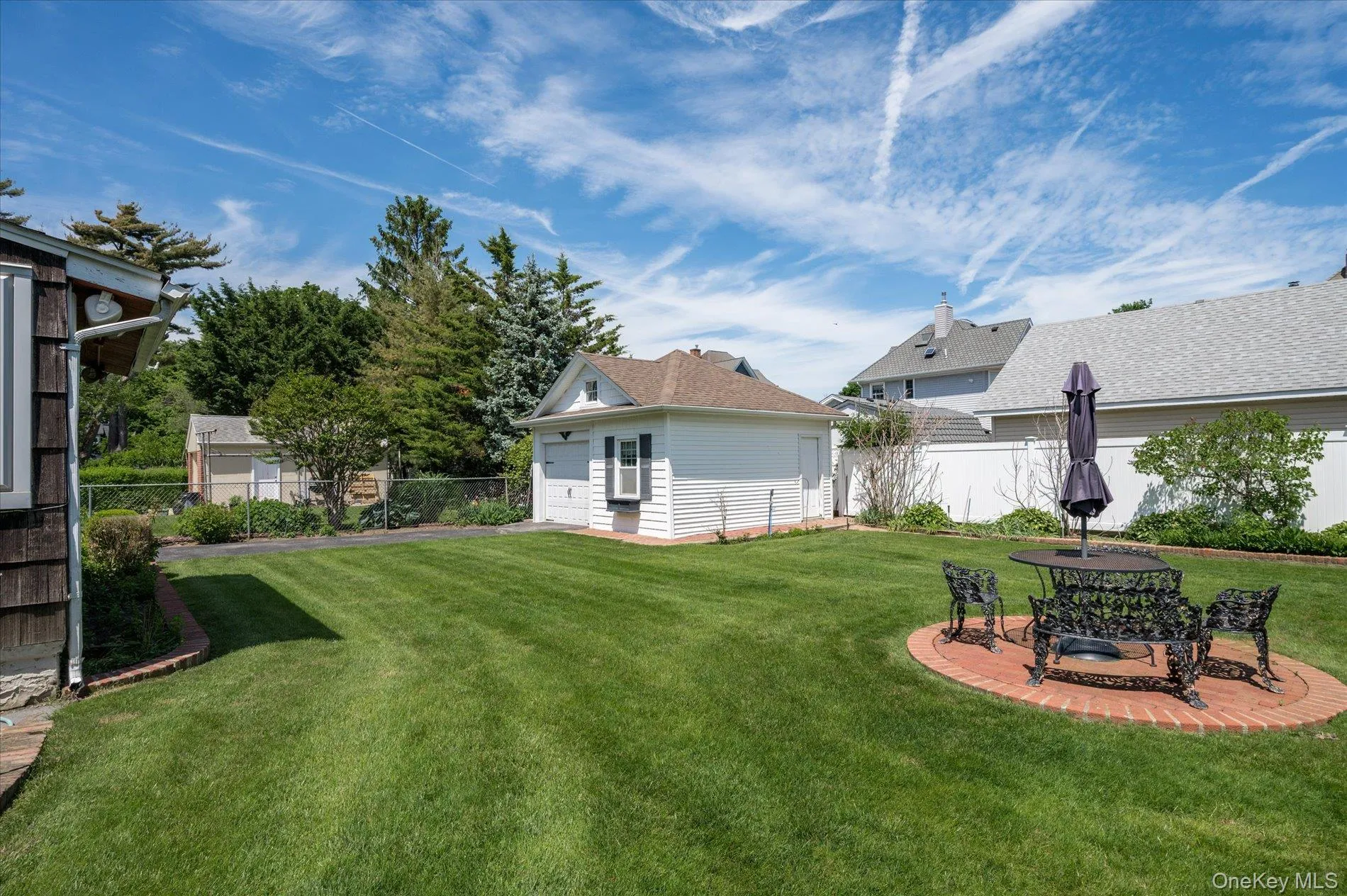 311 Locust Avenue, Hempstead, NY, 4 Bedrooms Bedrooms, 8 Rooms Rooms,2 BathroomsBathrooms,Residential,For Rent,Locust,0,1004520 311 Locust Avenue, Hempstead, NY, 4 Bedrooms Bedrooms, 8 Rooms Rooms,2 BathroomsBathrooms,Residential,For Rent,Locust,0,1004520
