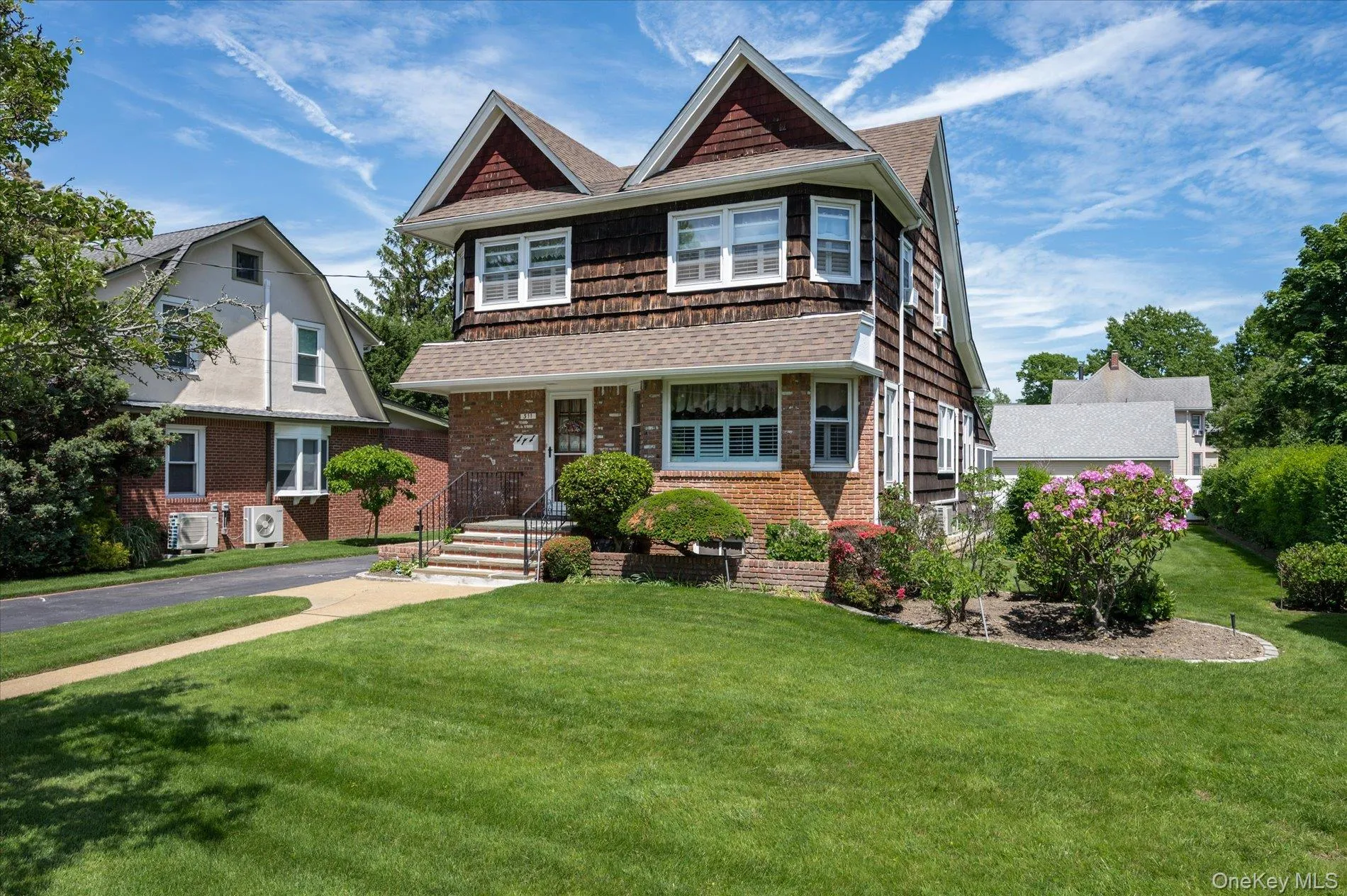 311 Locust Avenue, Hempstead, NY, 4 Bedrooms Bedrooms, 8 Rooms Rooms,2 BathroomsBathrooms,Residential,For Rent,Locust,0,1004520 311 Locust Avenue, Hempstead, NY, 4 Bedrooms Bedrooms, 8 Rooms Rooms,2 BathroomsBathrooms,Residential,For Rent,Locust,0,1004520