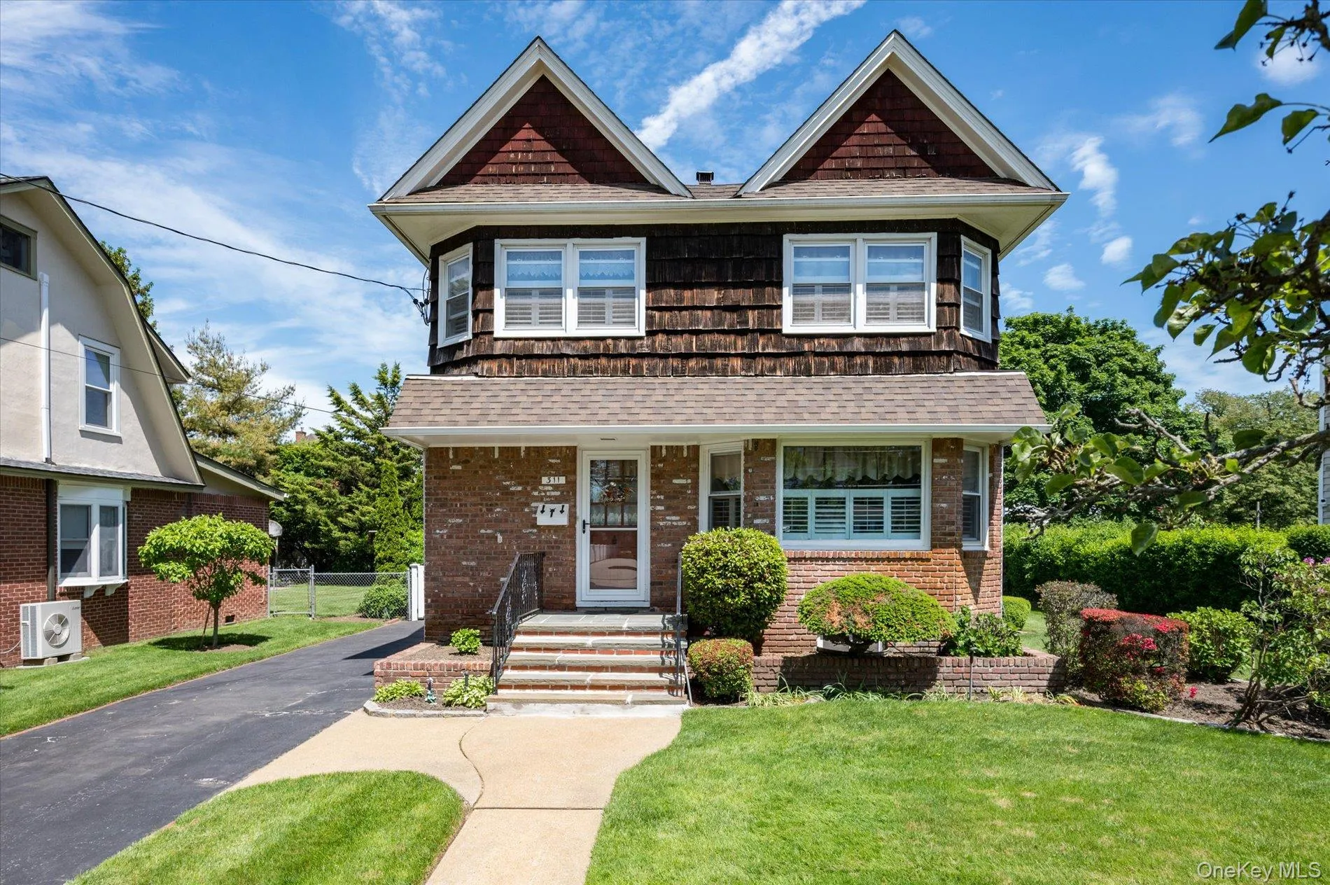 311 Locust Avenue, Hempstead, NY, 4 Bedrooms Bedrooms, 8 Rooms Rooms,2 BathroomsBathrooms,Residential,For Rent,Locust,0,1004520 311 Locust Avenue, Hempstead, NY, 4 Bedrooms Bedrooms, 8 Rooms Rooms,2 BathroomsBathrooms,Residential,For Rent,Locust,0,1004520