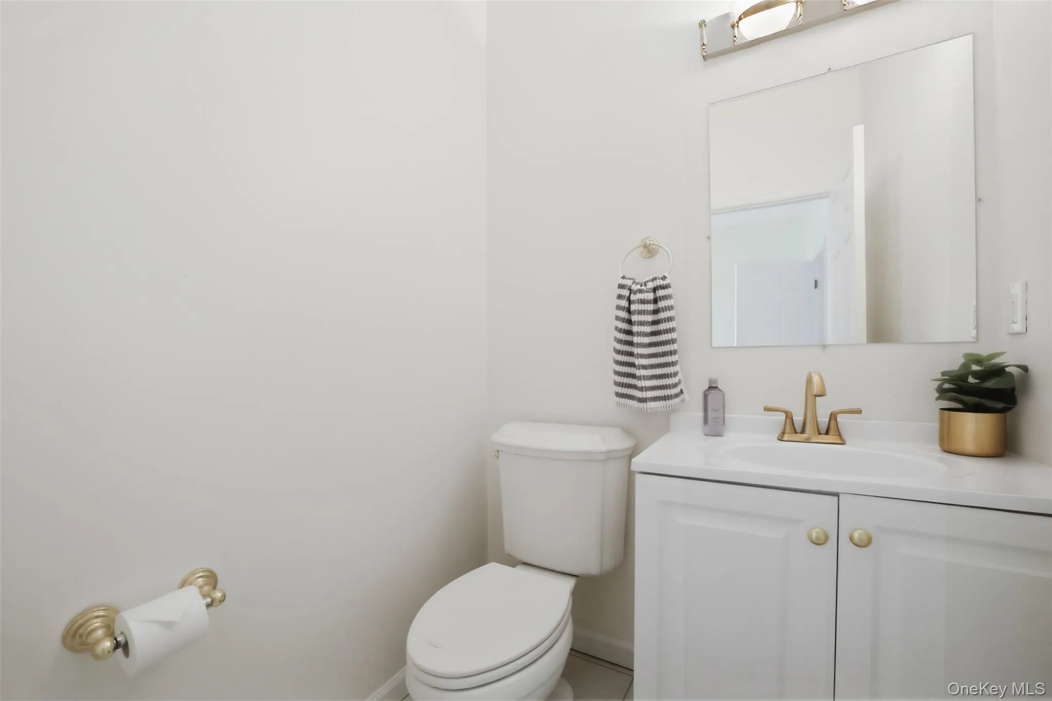 35 Wayacross Road, Carmel, NY, 4 Bedrooms Bedrooms, 7 Rooms Rooms,2 BathroomsBathrooms,Residential,For Rent,Wayacross,0,1004526 35 Wayacross Road, Carmel, NY, 4 Bedrooms Bedrooms, 7 Rooms Rooms,2 BathroomsBathrooms,Residential,For Rent,Wayacross,0,1004526