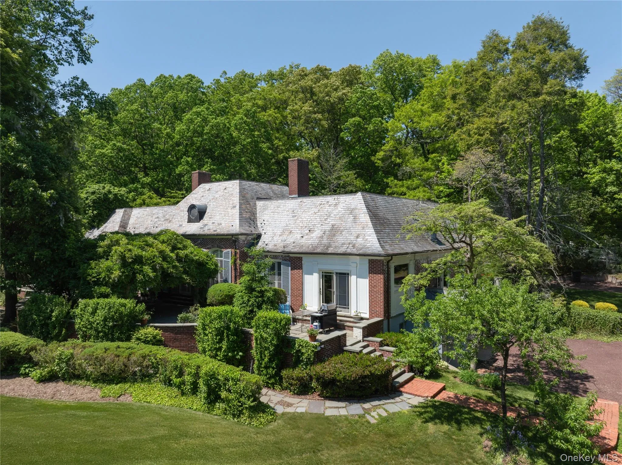 1780 Route 106, Oyster Bay, NY, 5 Bedrooms Bedrooms, 14 Rooms Rooms,5 BathroomsBathrooms,Residential,For Rent,Route 106,0,1004527 1780 Route 106, Oyster Bay, NY, 5 Bedrooms Bedrooms, 14 Rooms Rooms,5 BathroomsBathrooms,Residential,For Rent,Route 106,0,1004527