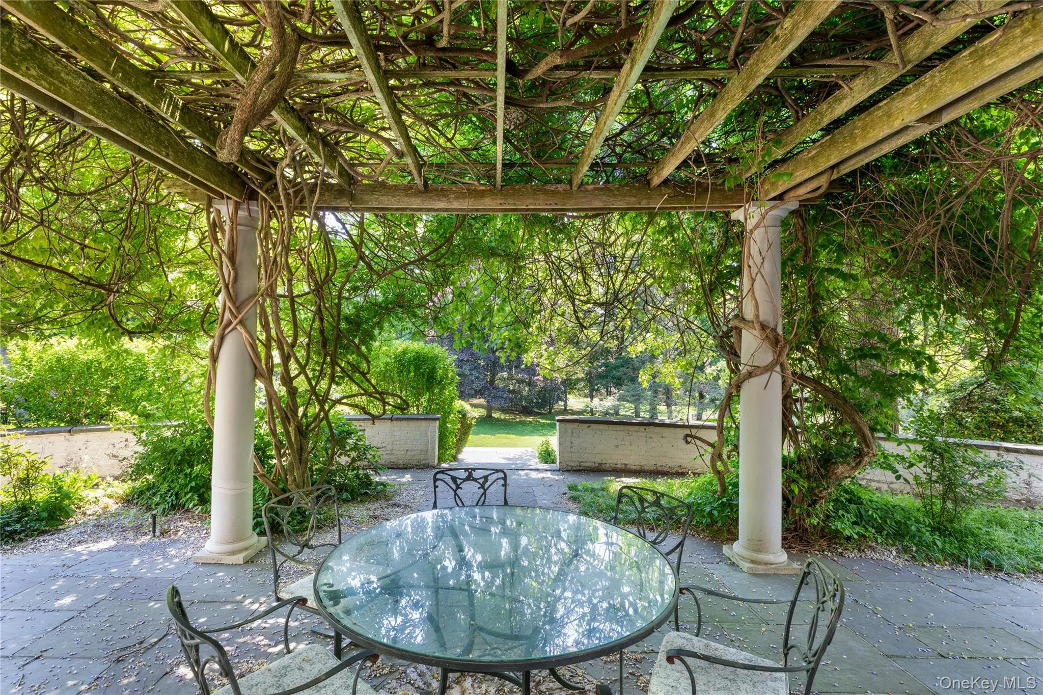 1780 Route 106, Oyster Bay, NY, 5 Bedrooms Bedrooms, 14 Rooms Rooms,5 BathroomsBathrooms,Residential,For Rent,Route 106,0,1004527 1780 Route 106, Oyster Bay, NY, 5 Bedrooms Bedrooms, 14 Rooms Rooms,5 BathroomsBathrooms,Residential,For Rent,Route 106,0,1004527