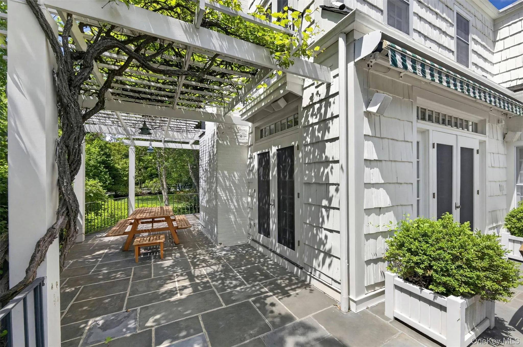 6 Hillair Circle, White Plains, NY, 6 Bedrooms Bedrooms, 12 Rooms Rooms,4 BathroomsBathrooms,Residential,For Rent,Hillair,0,KEY1004533 6 Hillair Circle, White Plains, NY, 6 Bedrooms Bedrooms, 12 Rooms Rooms,4 BathroomsBathrooms,Residential,For Rent,Hillair,0,KEY1004533