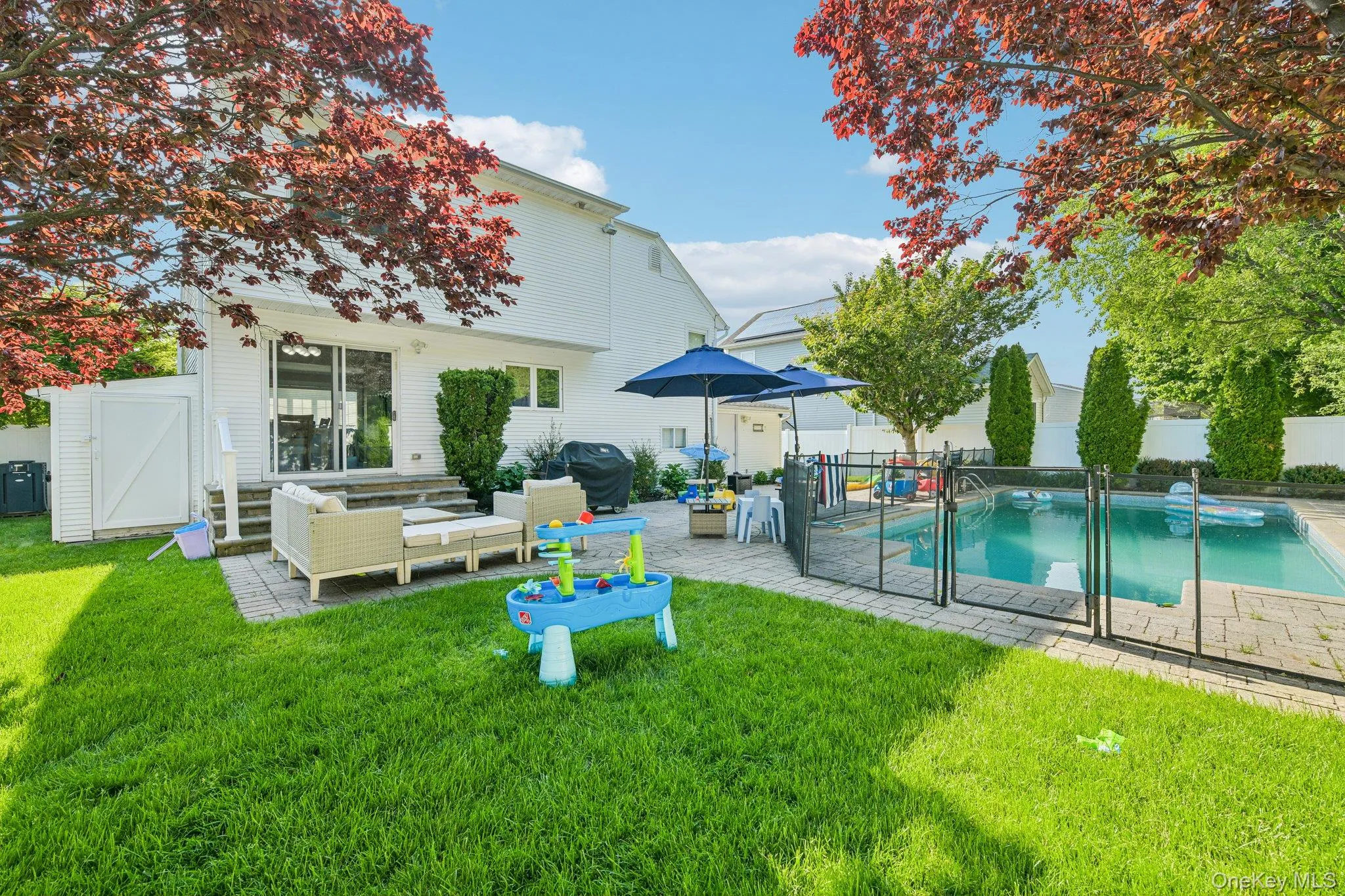 2821 Colonial Avenue, Hempstead, NY, 3 Bedrooms Bedrooms, 8 Rooms Rooms,2 BathroomsBathrooms,Residential,For Rent,Colonial,0,1004535 2821 Colonial Avenue, Hempstead, NY, 3 Bedrooms Bedrooms, 8 Rooms Rooms,2 BathroomsBathrooms,Residential,For Rent,Colonial,0,1004535