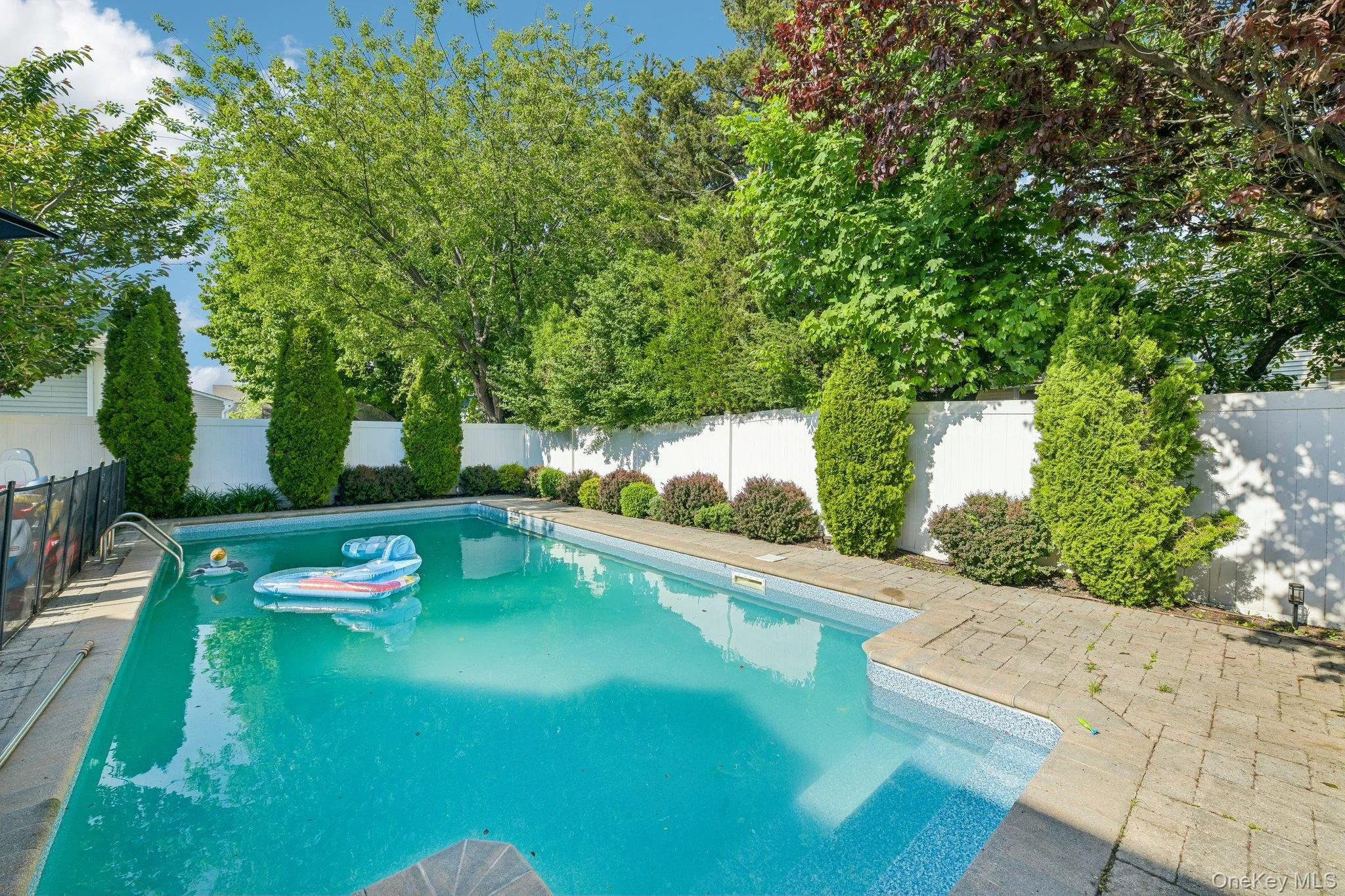 2821 Colonial Avenue, Hempstead, NY, 3 Bedrooms Bedrooms, 8 Rooms Rooms,2 BathroomsBathrooms,Residential,For Rent,Colonial,0,1004535 2821 Colonial Avenue, Hempstead, NY, 3 Bedrooms Bedrooms, 8 Rooms Rooms,2 BathroomsBathrooms,Residential,For Rent,Colonial,0,1004535