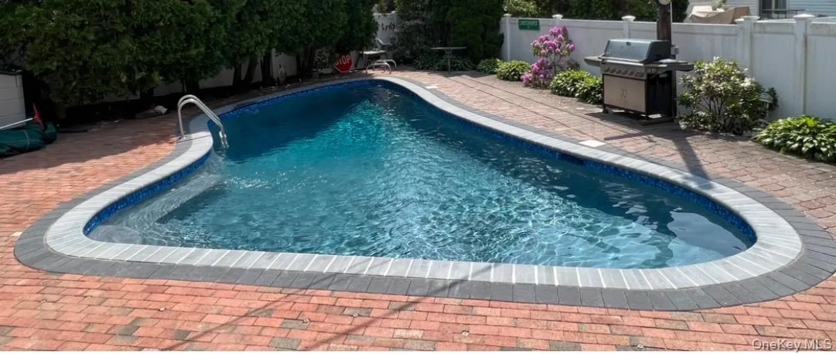 9 Bernadette Court, Oyster Bay, NY, 4 Bedrooms Bedrooms, 12 Rooms Rooms,3 BathroomsBathrooms,Residential,For Rent,Bernadette,0,1004537 9 Bernadette Court, Oyster Bay, NY, 4 Bedrooms Bedrooms, 12 Rooms Rooms,3 BathroomsBathrooms,Residential,For Rent,Bernadette,0,1004537