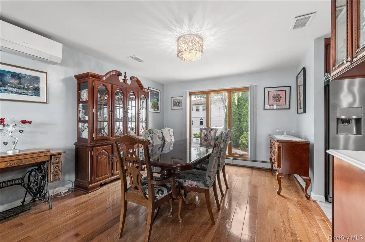 9 Bernadette Court, Oyster Bay, NY, 4 Bedrooms Bedrooms, 12 Rooms Rooms,3 BathroomsBathrooms,Residential,For Rent,Bernadette,0,1004537 9 Bernadette Court, Oyster Bay, NY, 4 Bedrooms Bedrooms, 12 Rooms Rooms,3 BathroomsBathrooms,Residential,For Rent,Bernadette,0,1004537