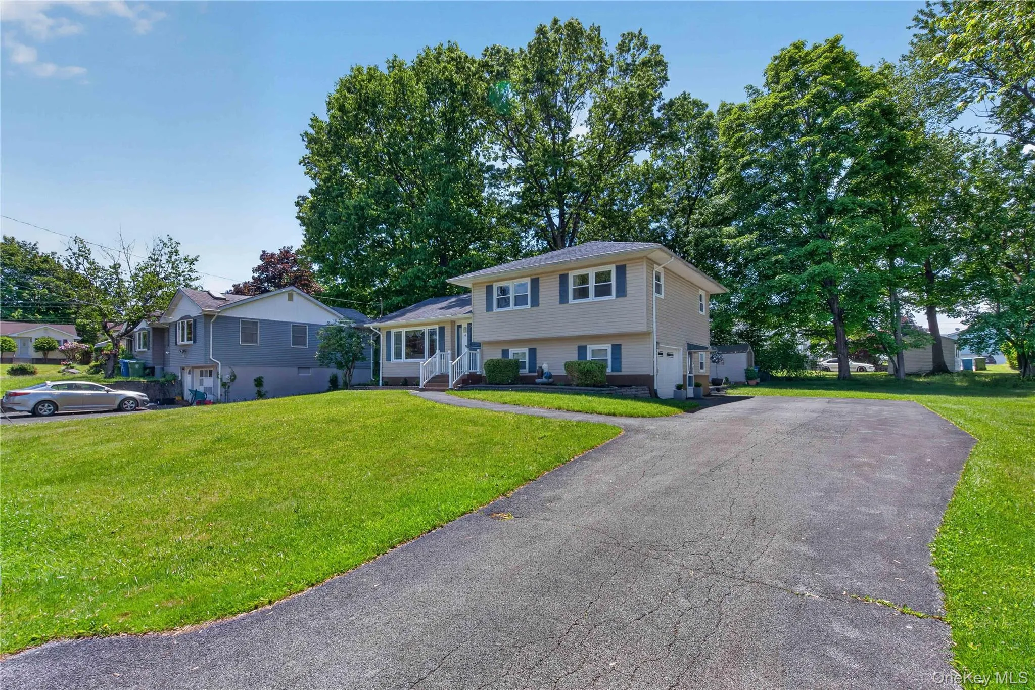 4 Saint Eve Court, Middletown, NY, 3 Bedrooms Bedrooms, 7 Rooms Rooms,1 BathroomBathrooms,Residential,For Rent,Saint Eve,0,1004538 4 Saint Eve Court, Middletown, NY, 3 Bedrooms Bedrooms, 7 Rooms Rooms,1 BathroomBathrooms,Residential,For Rent,Saint Eve,0,1004538