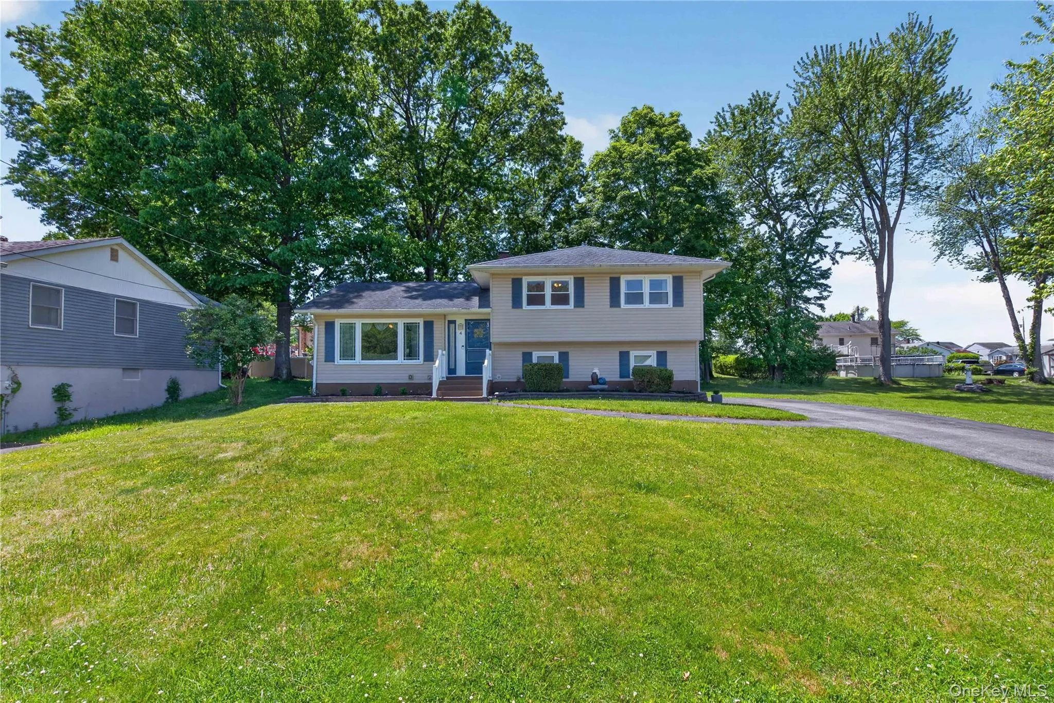 4 Saint Eve Court, Middletown, NY, 3 Bedrooms Bedrooms, 7 Rooms Rooms,1 BathroomBathrooms,Residential,For Rent,Saint Eve,0,1004538 4 Saint Eve Court, Middletown, NY, 3 Bedrooms Bedrooms, 7 Rooms Rooms,1 BathroomBathrooms,Residential,For Rent,Saint Eve,0,1004538