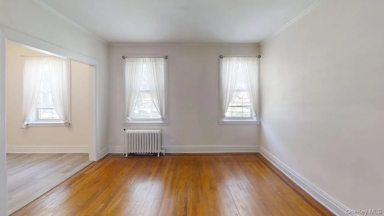 445 Gramatan Avenue, Mount Vernon, NY, 2 Bedrooms Bedrooms, 4 Rooms Rooms,1 BathroomBathrooms,Residential,For Rent,Gramatan,0,1004539 445 Gramatan Avenue, Mount Vernon, NY, 2 Bedrooms Bedrooms, 4 Rooms Rooms,1 BathroomBathrooms,Residential,For Rent,Gramatan,0,1004539