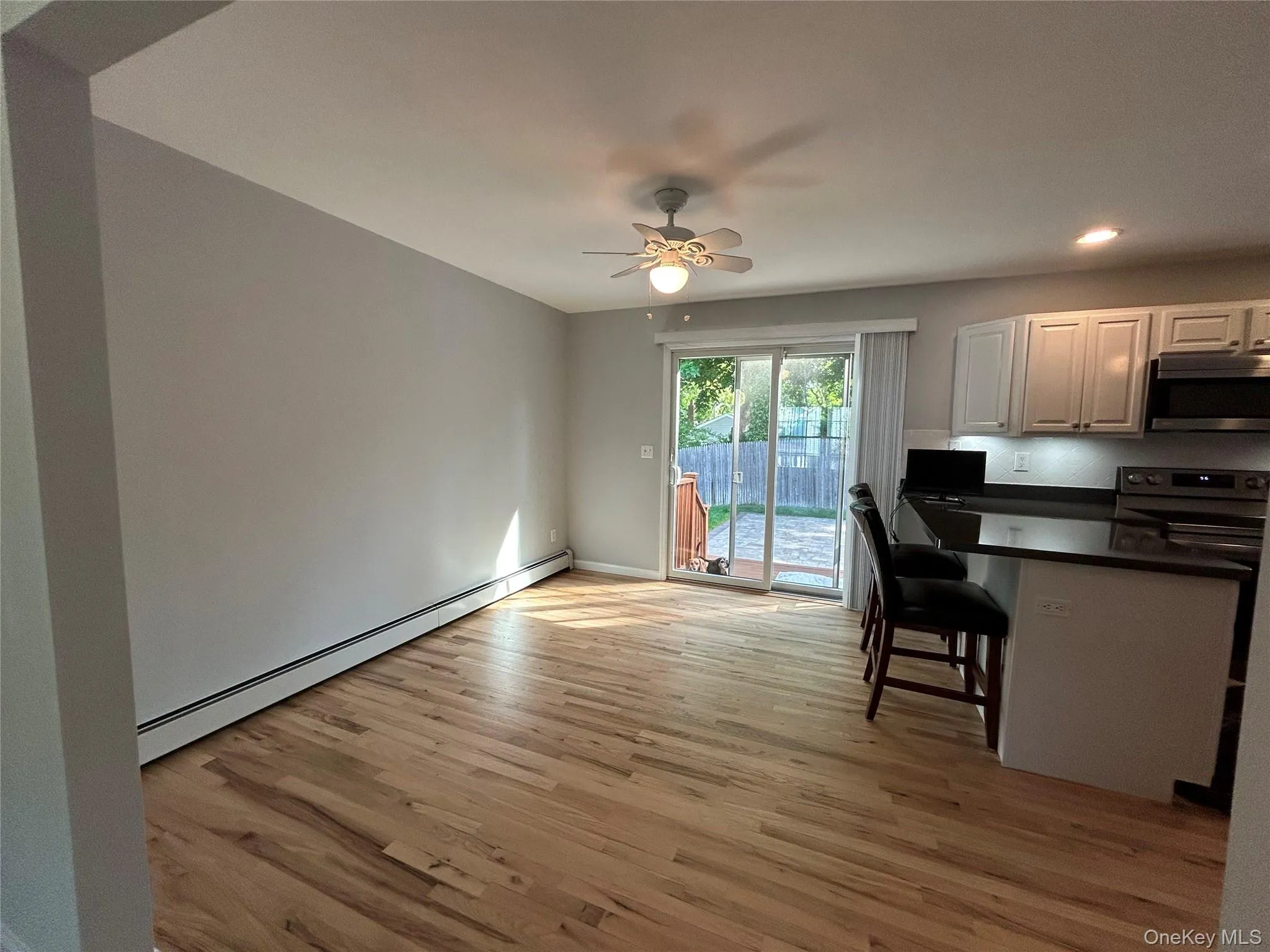 27 Sunburst Drive, Brookhaven, NY, 4 Bedrooms Bedrooms, 7 Rooms Rooms,2 BathroomsBathrooms,Residential,For Rent,Sunburst,0,1004542 27 Sunburst Drive, Brookhaven, NY, 4 Bedrooms Bedrooms, 7 Rooms Rooms,2 BathroomsBathrooms,Residential,For Rent,Sunburst,0,1004542