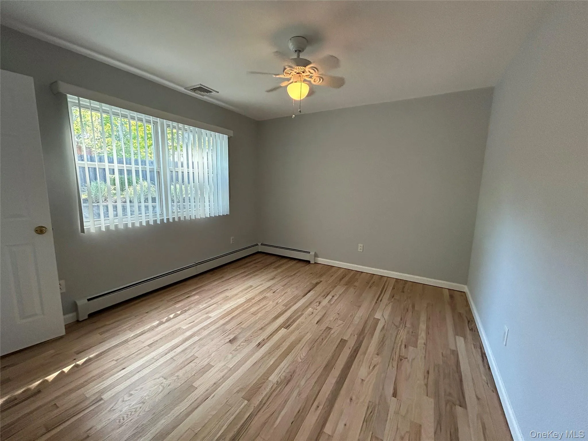 27 Sunburst Drive, Brookhaven, NY, 4 Bedrooms Bedrooms, 7 Rooms Rooms,2 BathroomsBathrooms,Residential,For Rent,Sunburst,0,1004542 27 Sunburst Drive, Brookhaven, NY, 4 Bedrooms Bedrooms, 7 Rooms Rooms,2 BathroomsBathrooms,Residential,For Rent,Sunburst,0,1004542