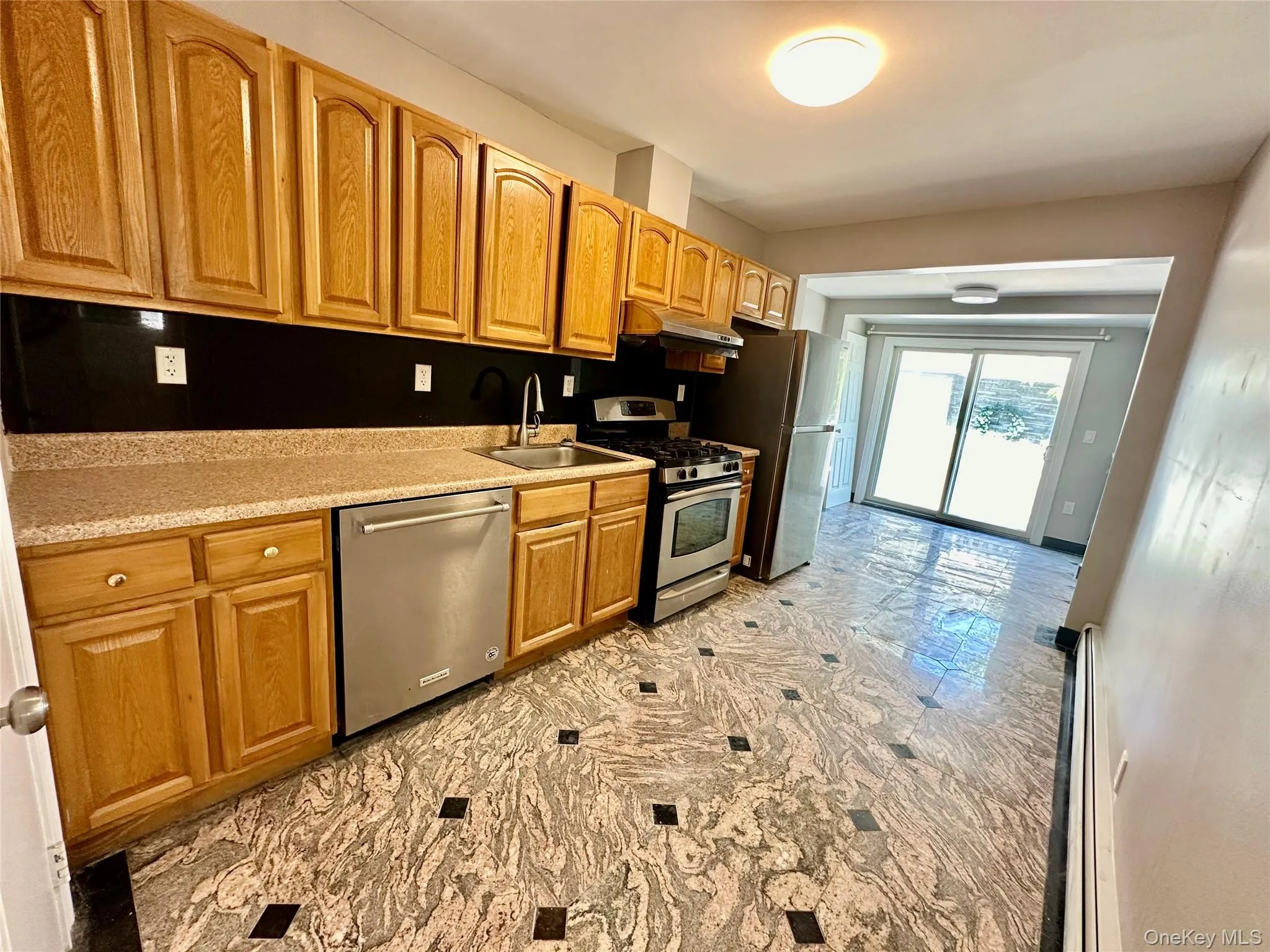213-49 39th Avenue, New York, NY, 3 Bedrooms Bedrooms, 7 Rooms Rooms,2 BathroomsBathrooms,Residential Lease,For Rent,39th,0,1004544 213-49 39th Avenue, New York, NY, 3 Bedrooms Bedrooms, 7 Rooms Rooms,2 BathroomsBathrooms,Residential Lease,For Rent,39th,0,1004544