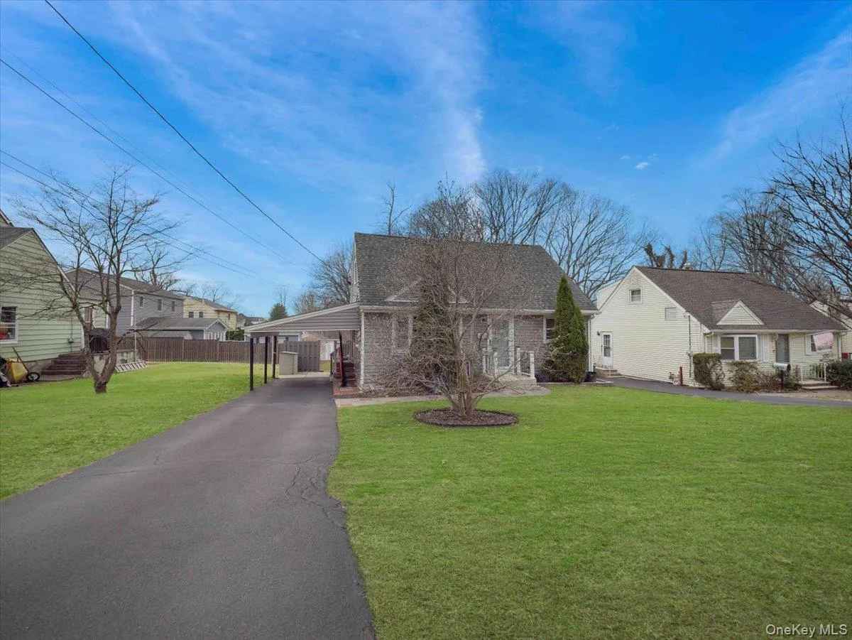 35 Hillside Avenue, Ramapo, NY, 3 Bedrooms Bedrooms, 8 Rooms Rooms,2 BathroomsBathrooms,Residential,For Rent,Hillside,0,1004551 35 Hillside Avenue, Ramapo, NY, 3 Bedrooms Bedrooms, 8 Rooms Rooms,2 BathroomsBathrooms,Residential,For Rent,Hillside,0,1004551
