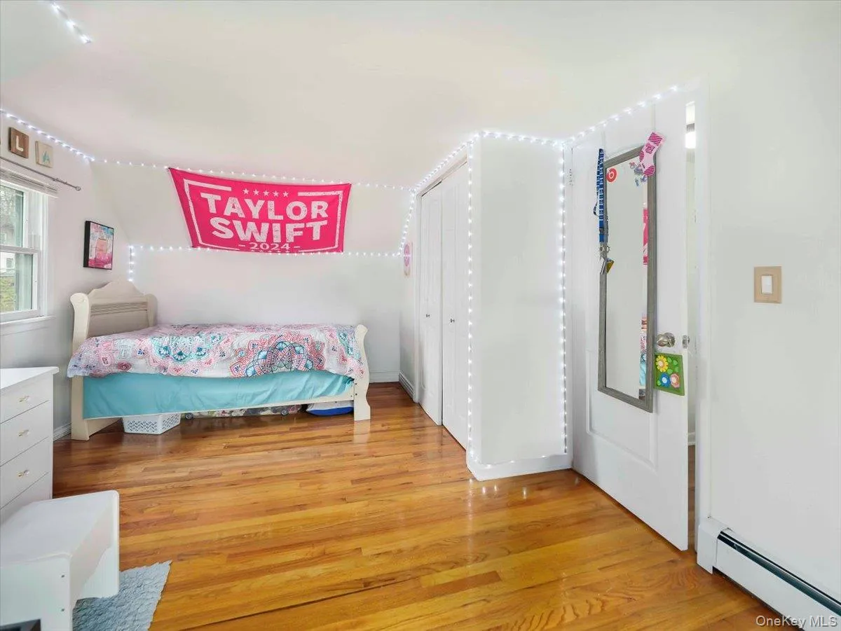 35 Hillside Avenue, Ramapo, NY, 3 Bedrooms Bedrooms, 8 Rooms Rooms,2 BathroomsBathrooms,Residential,For Rent,Hillside,0,1004551 35 Hillside Avenue, Ramapo, NY, 3 Bedrooms Bedrooms, 8 Rooms Rooms,2 BathroomsBathrooms,Residential,For Rent,Hillside,0,1004551
