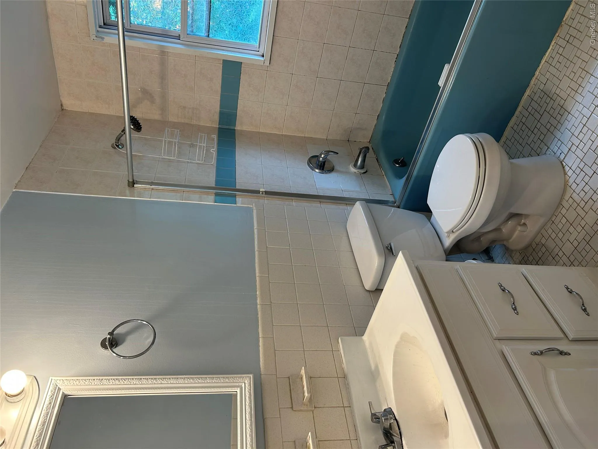 14 Walnut Avenue, Babylon, NY, 3 Bedrooms Bedrooms, 6 Rooms Rooms,1 BathroomBathrooms,Residential Lease,For Rent,Walnut,0,1004552 14 Walnut Avenue, Babylon, NY, 3 Bedrooms Bedrooms, 6 Rooms Rooms,1 BathroomBathrooms,Residential Lease,For Rent,Walnut,0,1004552