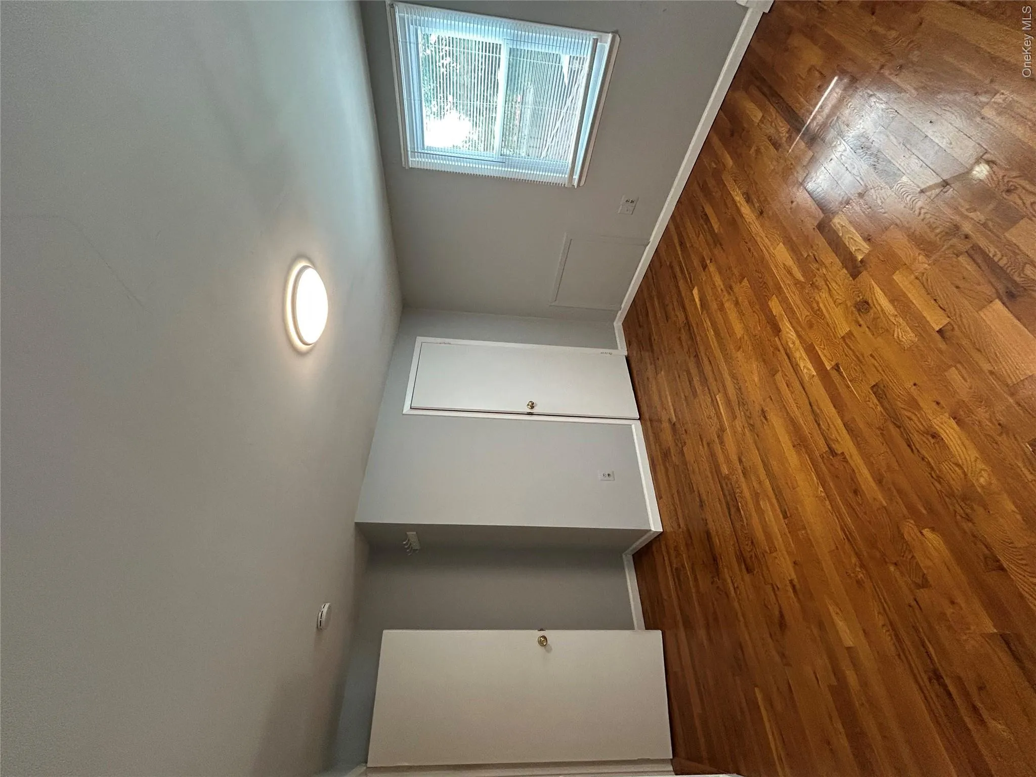 14 Walnut Avenue, Babylon, NY, 3 Bedrooms Bedrooms, 6 Rooms Rooms,1 BathroomBathrooms,Residential Lease,For Rent,Walnut,0,1004552 14 Walnut Avenue, Babylon, NY, 3 Bedrooms Bedrooms, 6 Rooms Rooms,1 BathroomBathrooms,Residential Lease,For Rent,Walnut,0,1004552