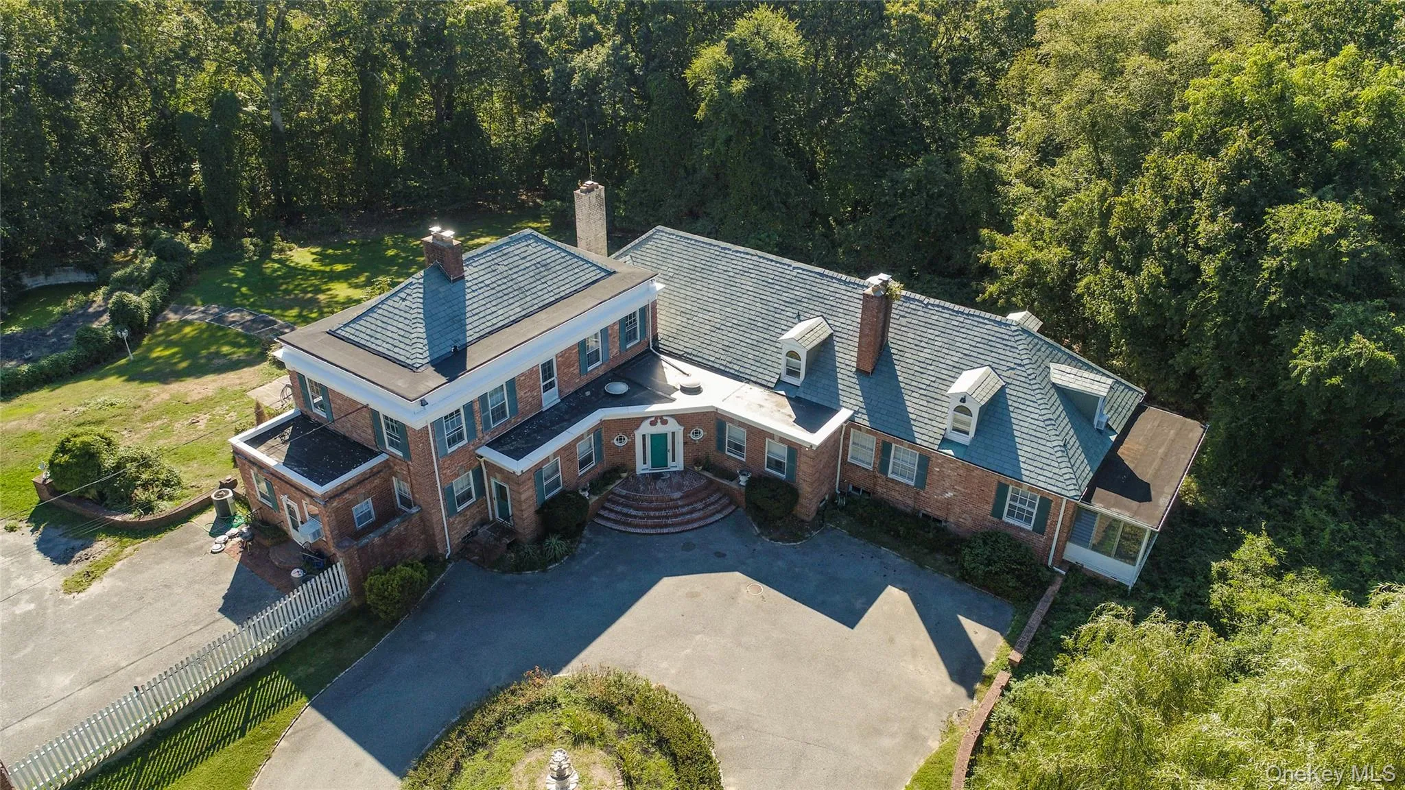 274 River Road, Smithtown, NY, 6 Bedrooms Bedrooms, 10 Rooms Rooms,5 BathroomsBathrooms,Residential,For Rent,River,0,1004553 274 River Road, Smithtown, NY, 6 Bedrooms Bedrooms, 10 Rooms Rooms,5 BathroomsBathrooms,Residential,For Rent,River,0,1004553